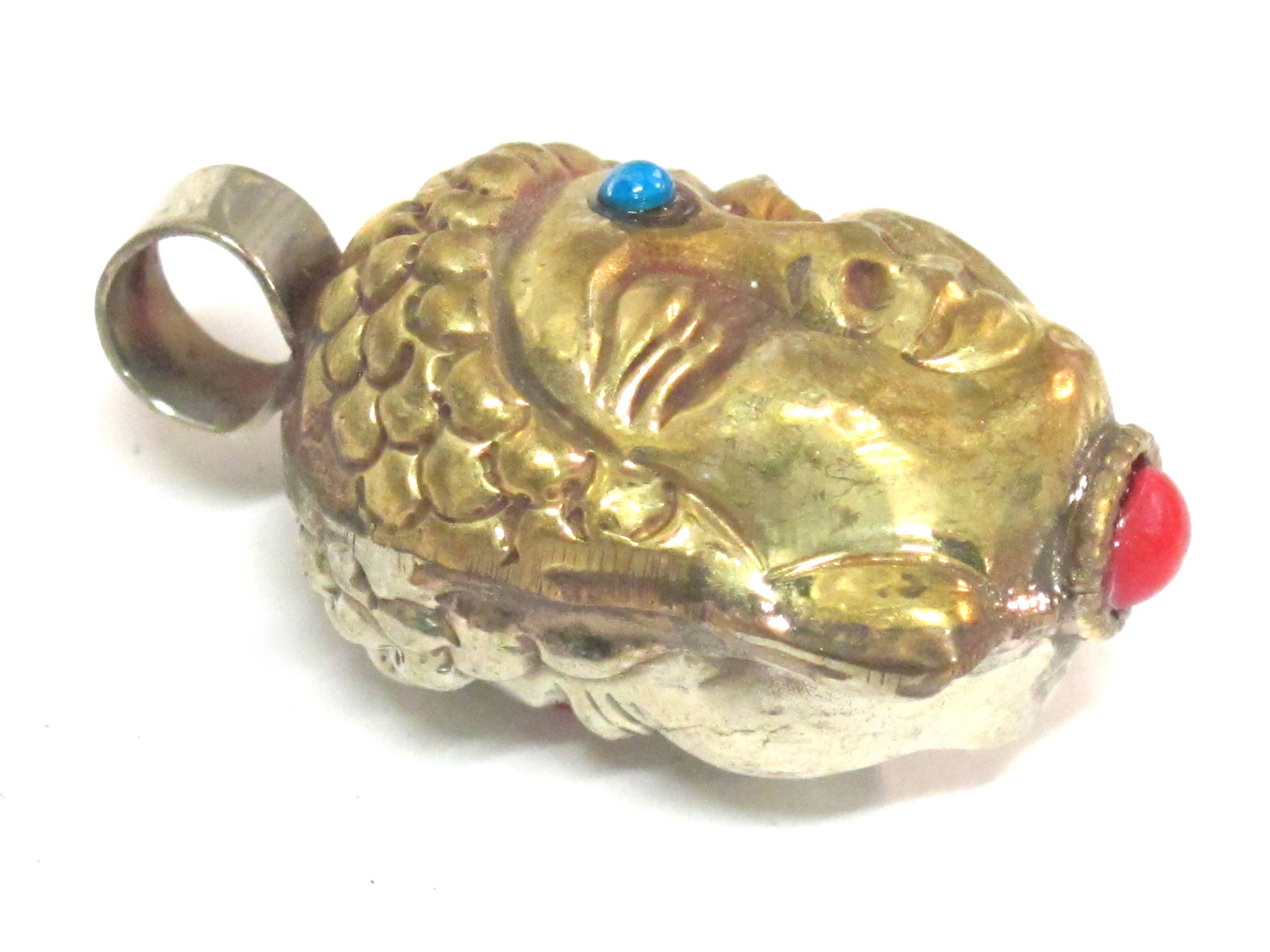 1 Pendant - Reversible dual sided two tone antiqued golden brass silver Tibetan Buddha pendant from Nepal-- PM584 Copyright Nepalbeadshop