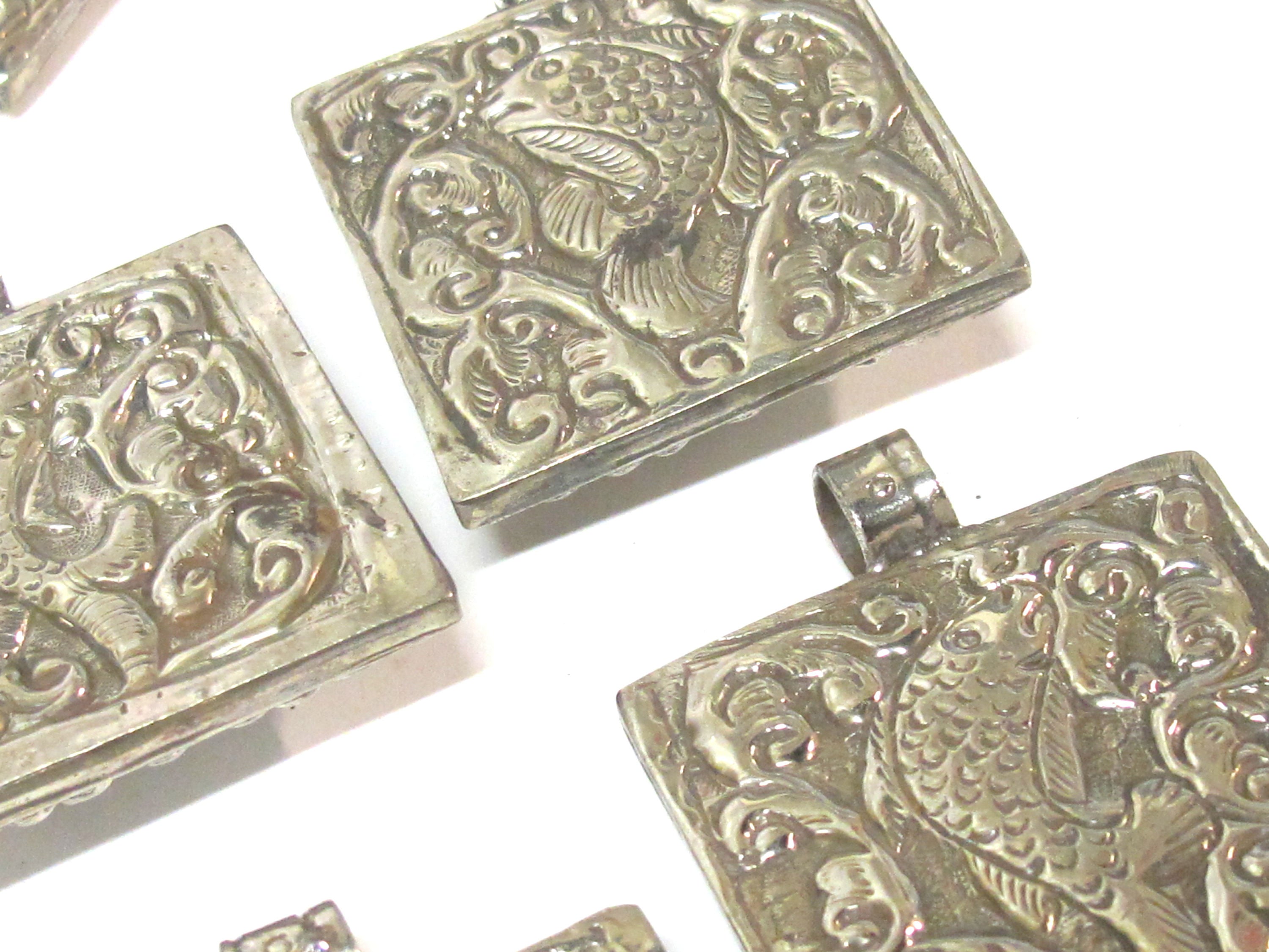 1 pendant - Tibetan silver square shape Buddha pendant with fish symbol design carved on other side - PM588D