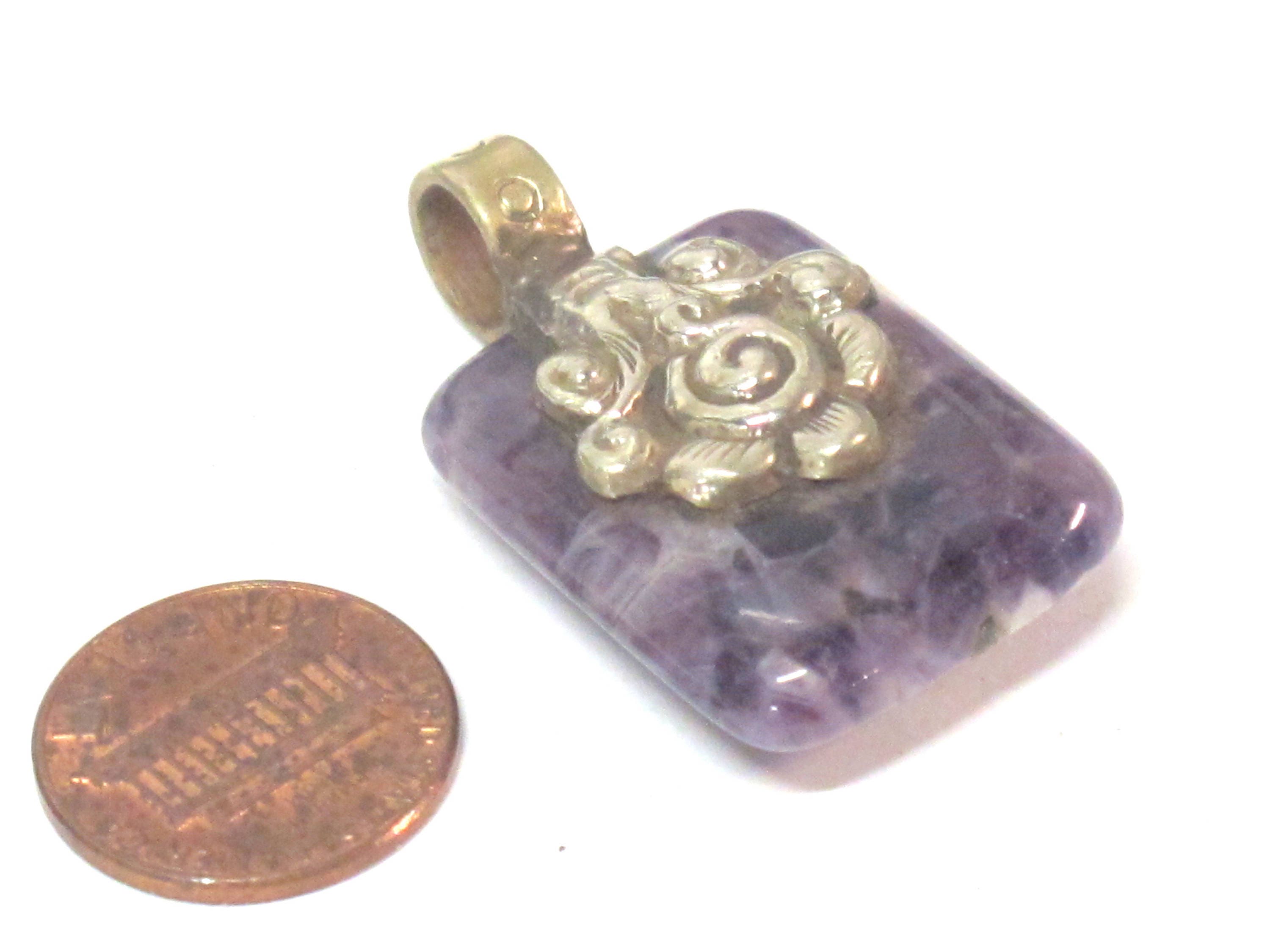 1 pendant - Reversible Ethnic Tibetan Nepal amethyst gemstone Pendant with floral bail carving - PM593
