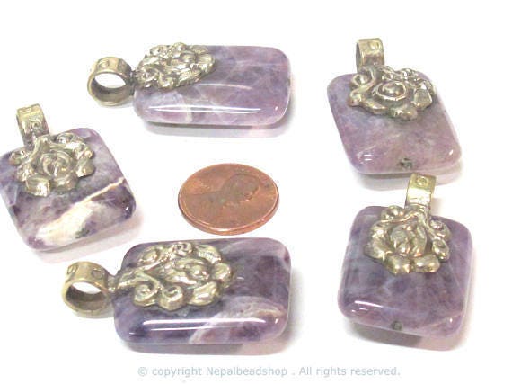 1 pendant - Reversible Ethnic Tibetan Nepal amethyst gemstone Pendant with floral bail carving - PM593