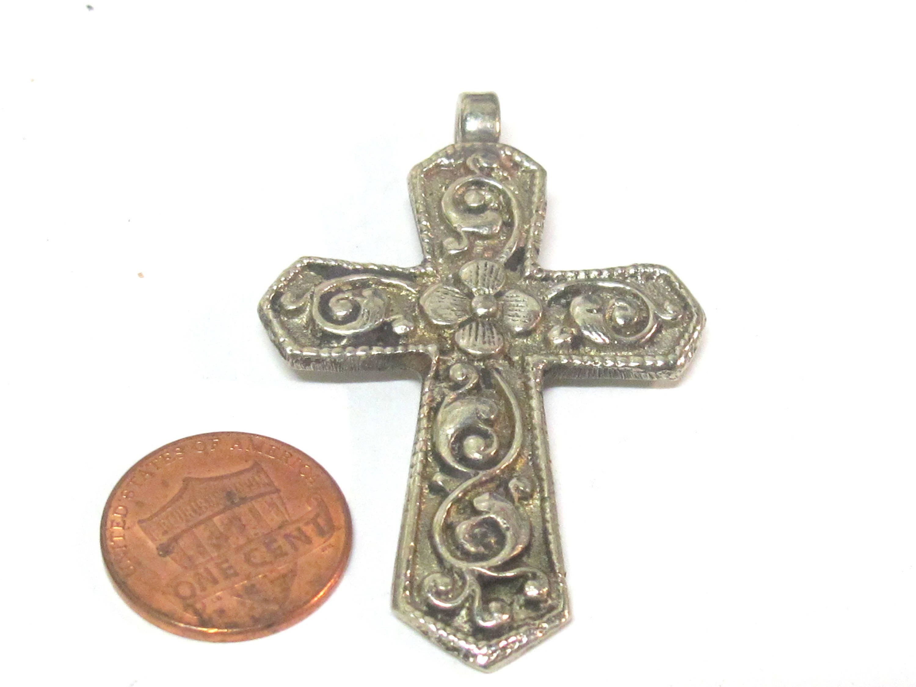 Reversible Tibetan lotus floral design cross pendant from Nepal -- PM596B
