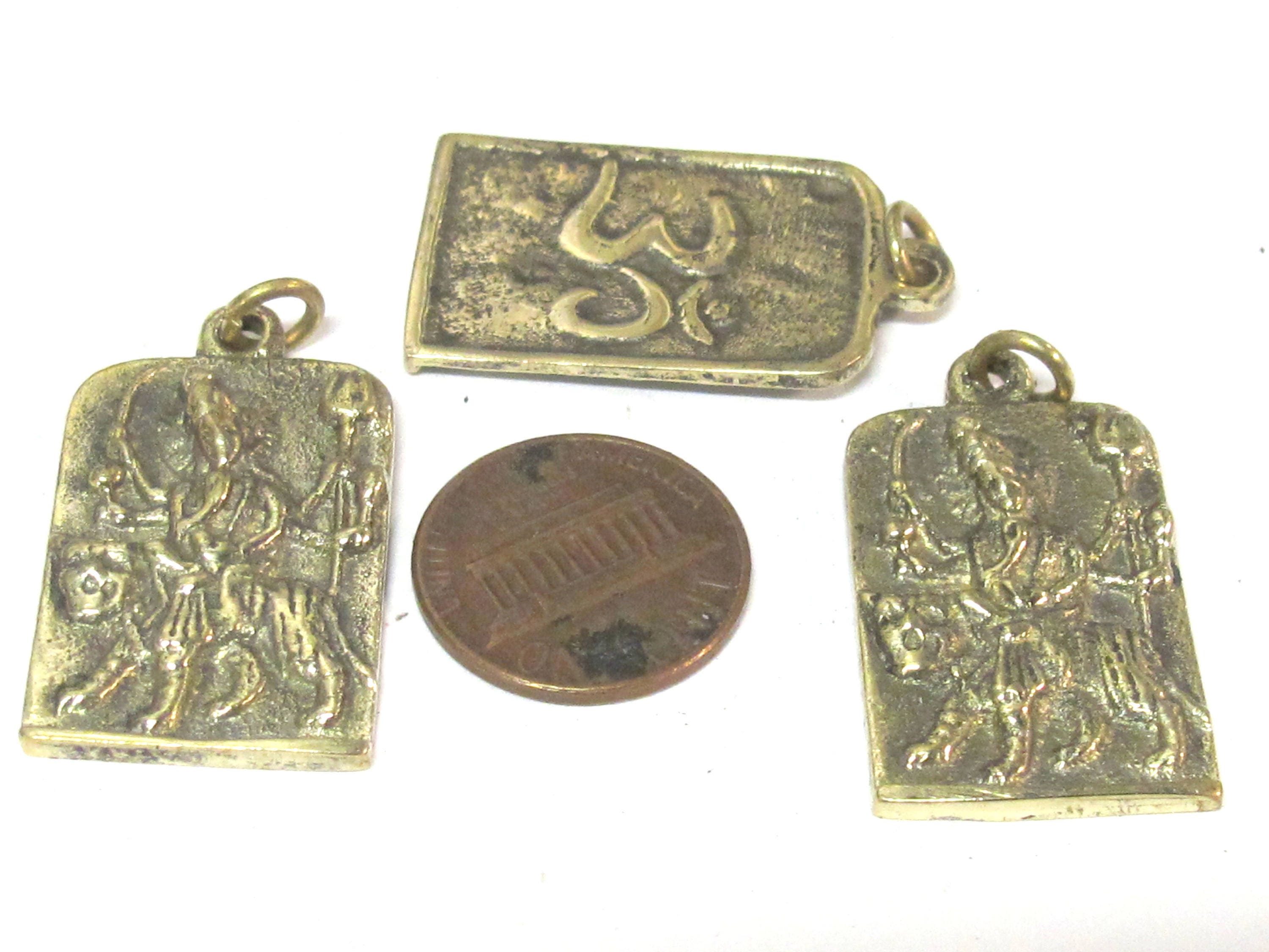 1 Pendant - Hindu Goddess Durga Maa and Om reversible Brass amulet pendant - CP114A