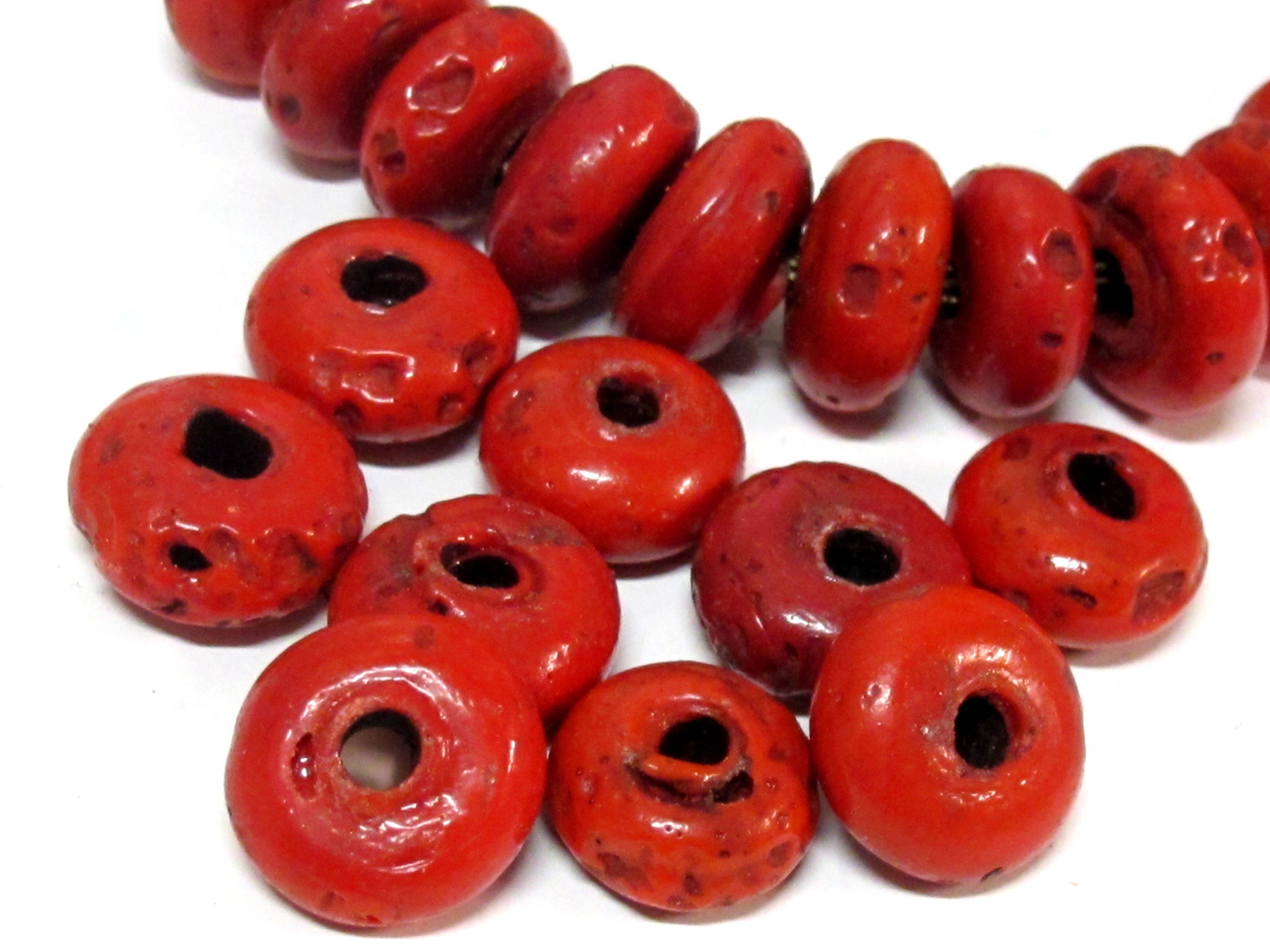 10 Beads -Tibetan Nepal Ethnic red Nepalese sherpa glass donut shape beads - BD167C