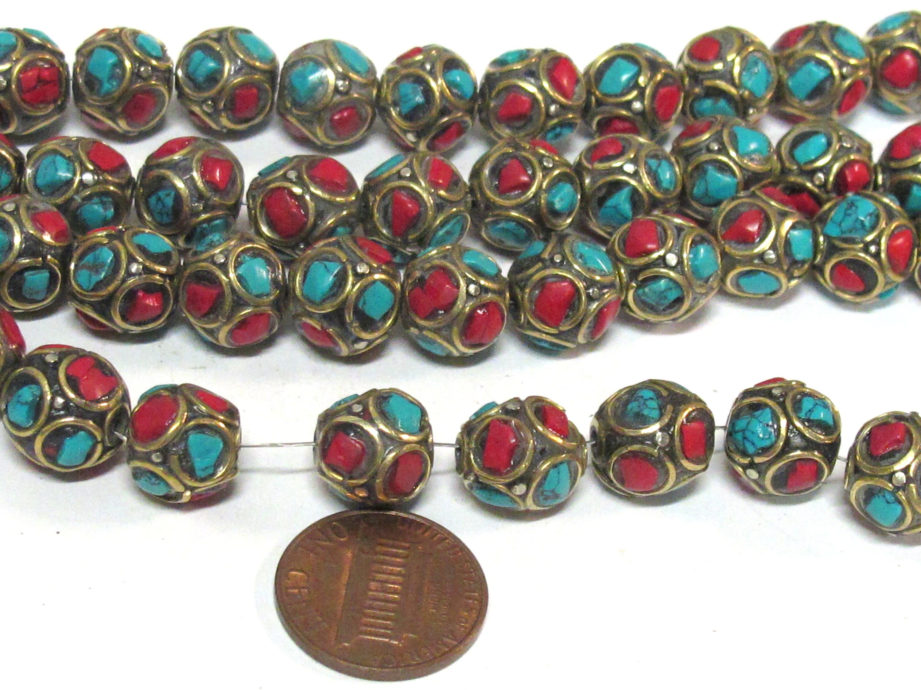 10 Beads - Ethnic Nepal beads oval shape brass circles design with turquoise inlay - BD837K