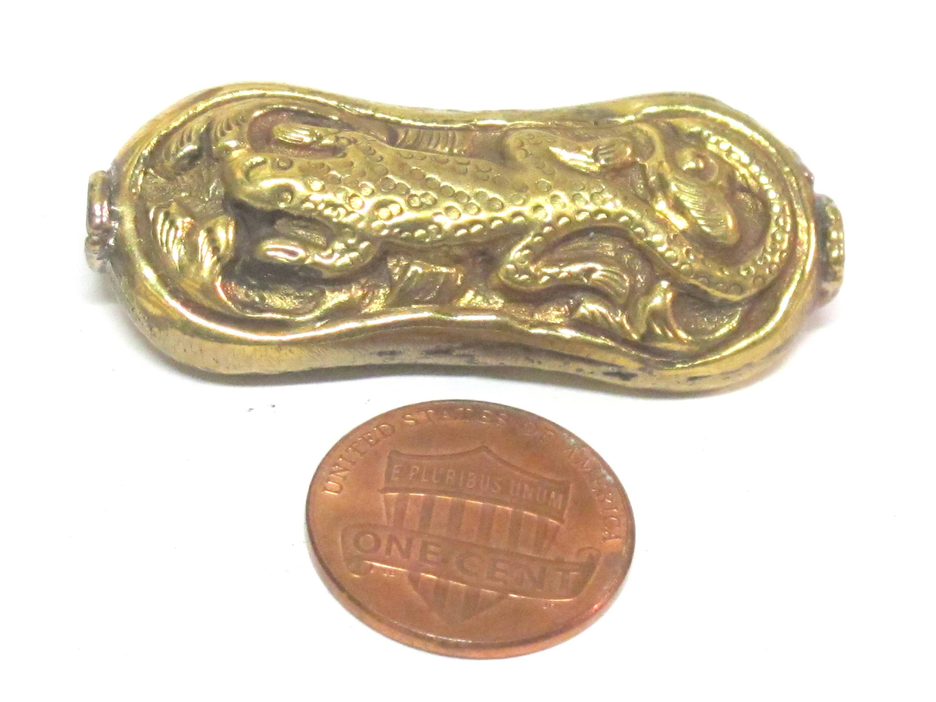 1 Bead - Large reversible Tibetan brass bead from Nepal with carved alligator lizard gecko - jewelry making supplies - BD185B