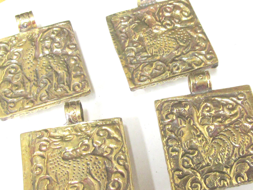 1 pendant - Tibetan square shape Buddha pendant antiqued golden color with deer animal carving on other side - PM589D
