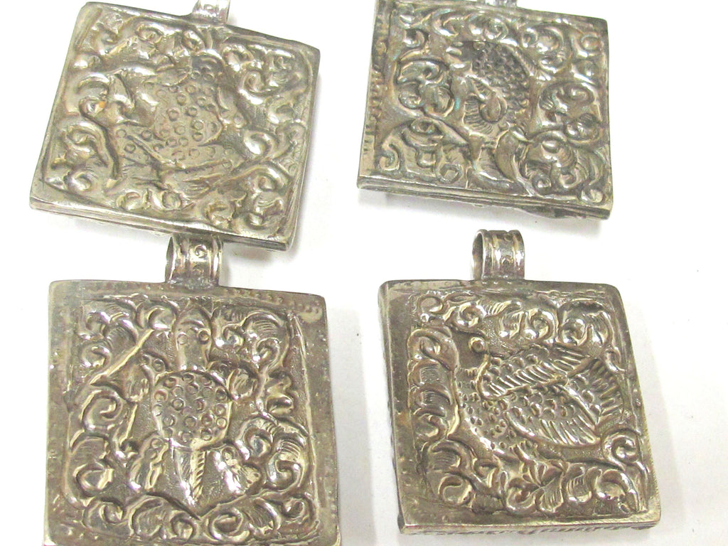 1 pendant - Tibetan silver square shape Buddha pendant from Nepal - PM588E