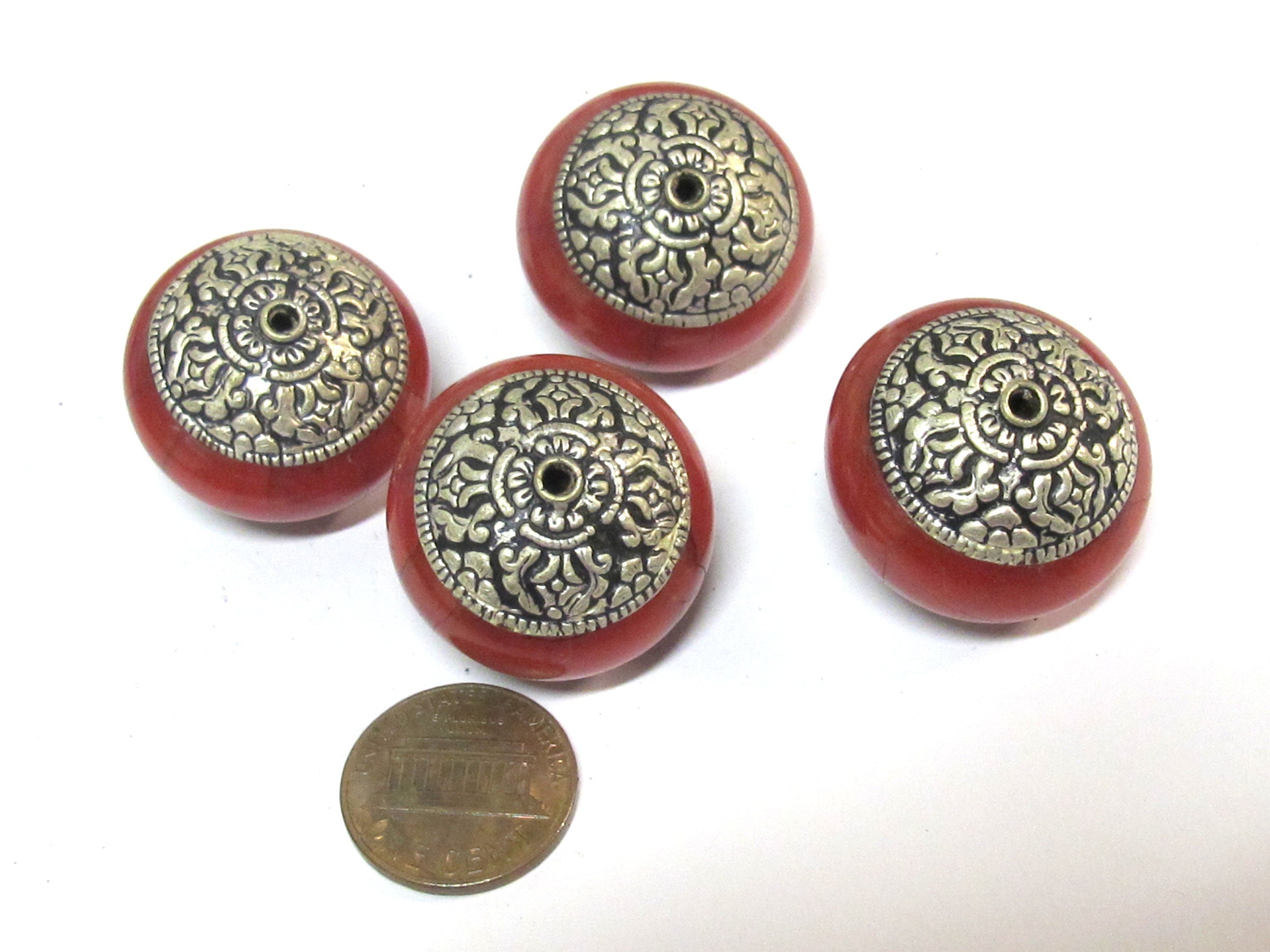 1 Bead -Large Tibetan red crackle resin capped bead with tibetan double dorje vajra symbol - BD977A