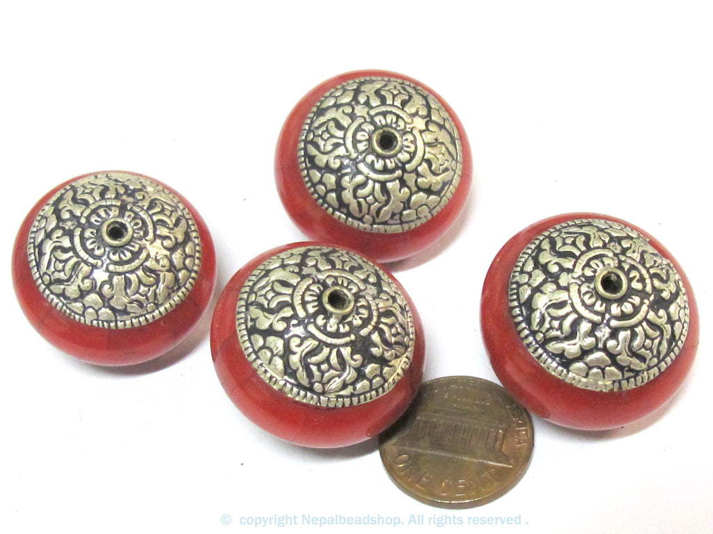 1 Bead -Large Tibetan red crackle resin capped bead with tibetan double dorje vajra symbol - BD977A