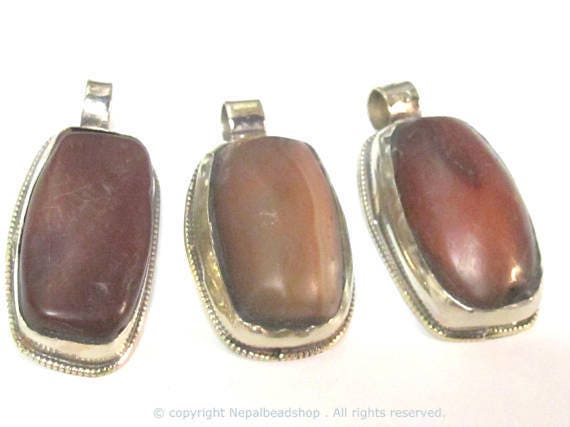 1 Pendant - Himalayan natural carnelian gemstone tibetan silver pendant with reverse side flower carving - PM577E