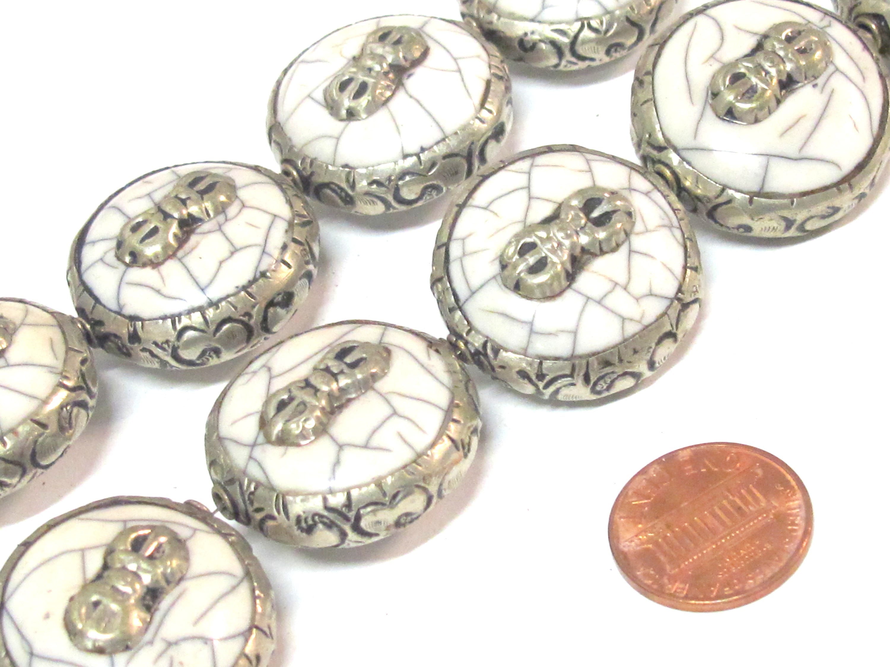 1 Bead - Reversible Large size Tibetan silver encased white cream color crackle resin dorje vajra symbol bead - BD524E