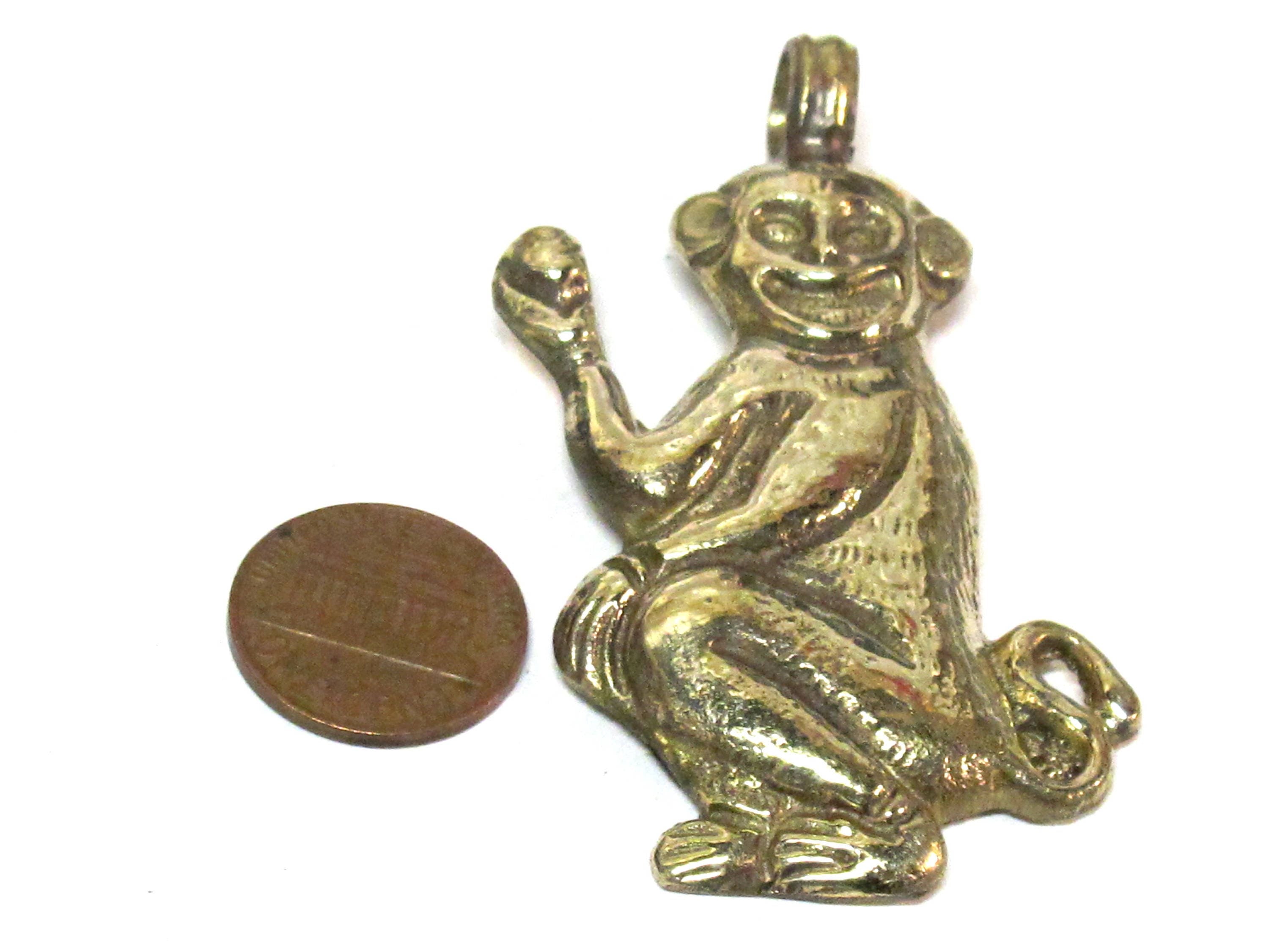 1 Pendant - Tibetan brass monkey pendant with floral carving on other side from Nepal - PM598