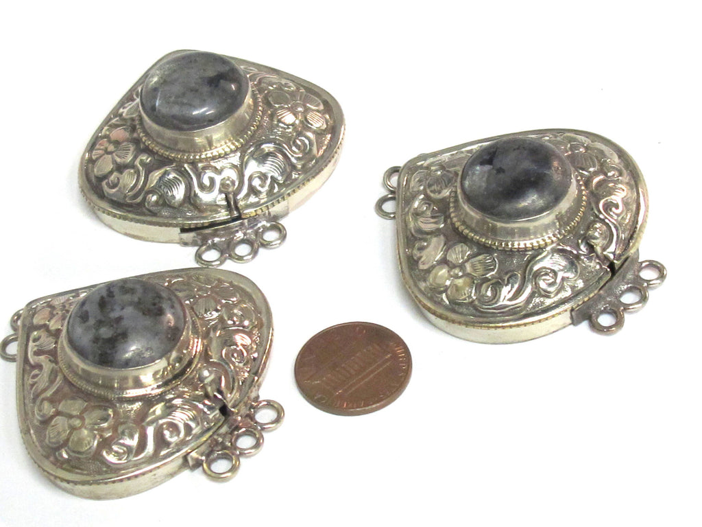 1 clasp - Large triangular heart shape ethnic Tibetan silver finish labradorite gemstone inlaid statement clasp pendant from Nepal - LN041C