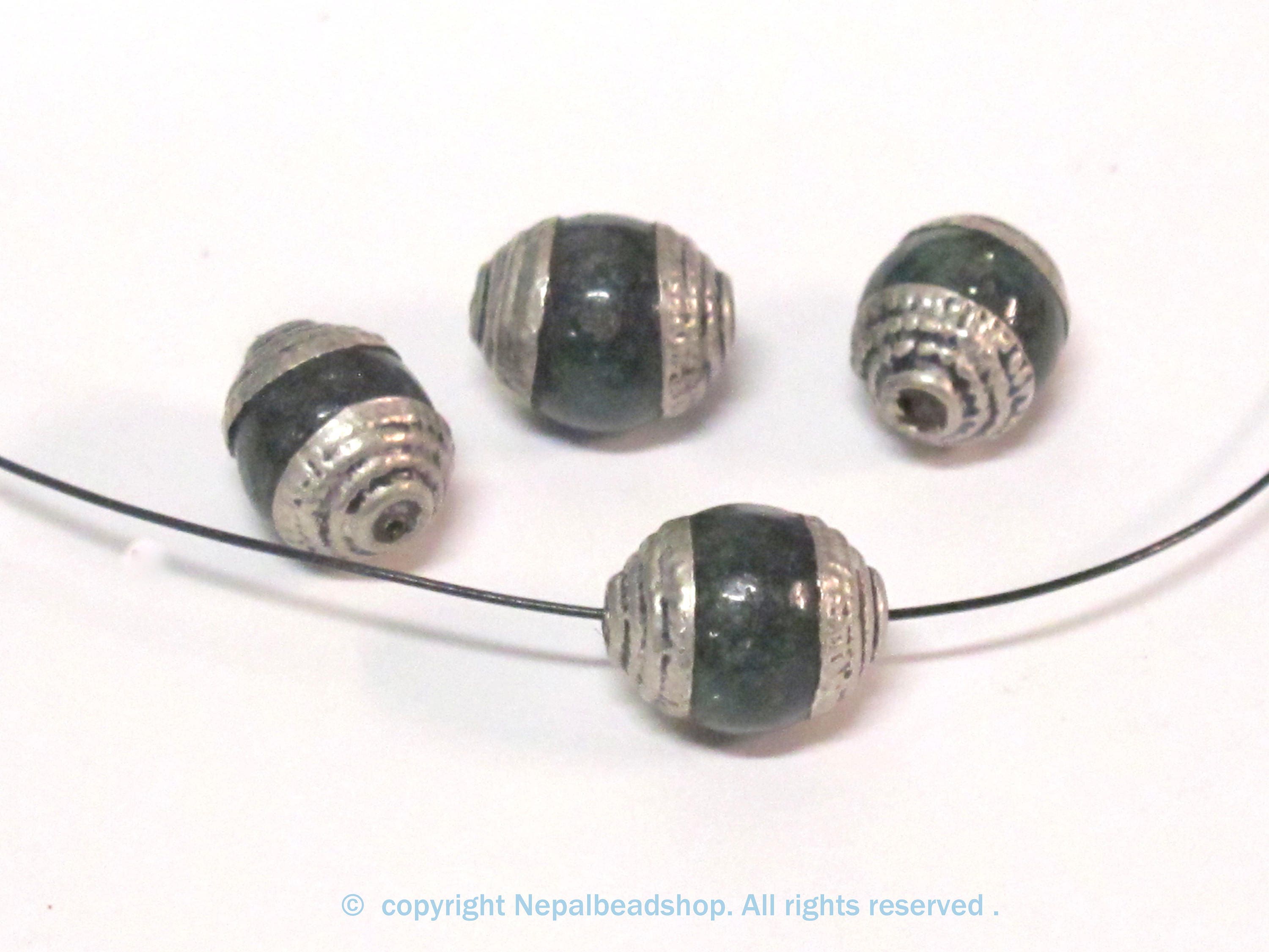 4 Beads - Tibetan silver tone capped small size green color agate beads from Nepal 8-9 mm x 9 -11 mm - BD975A