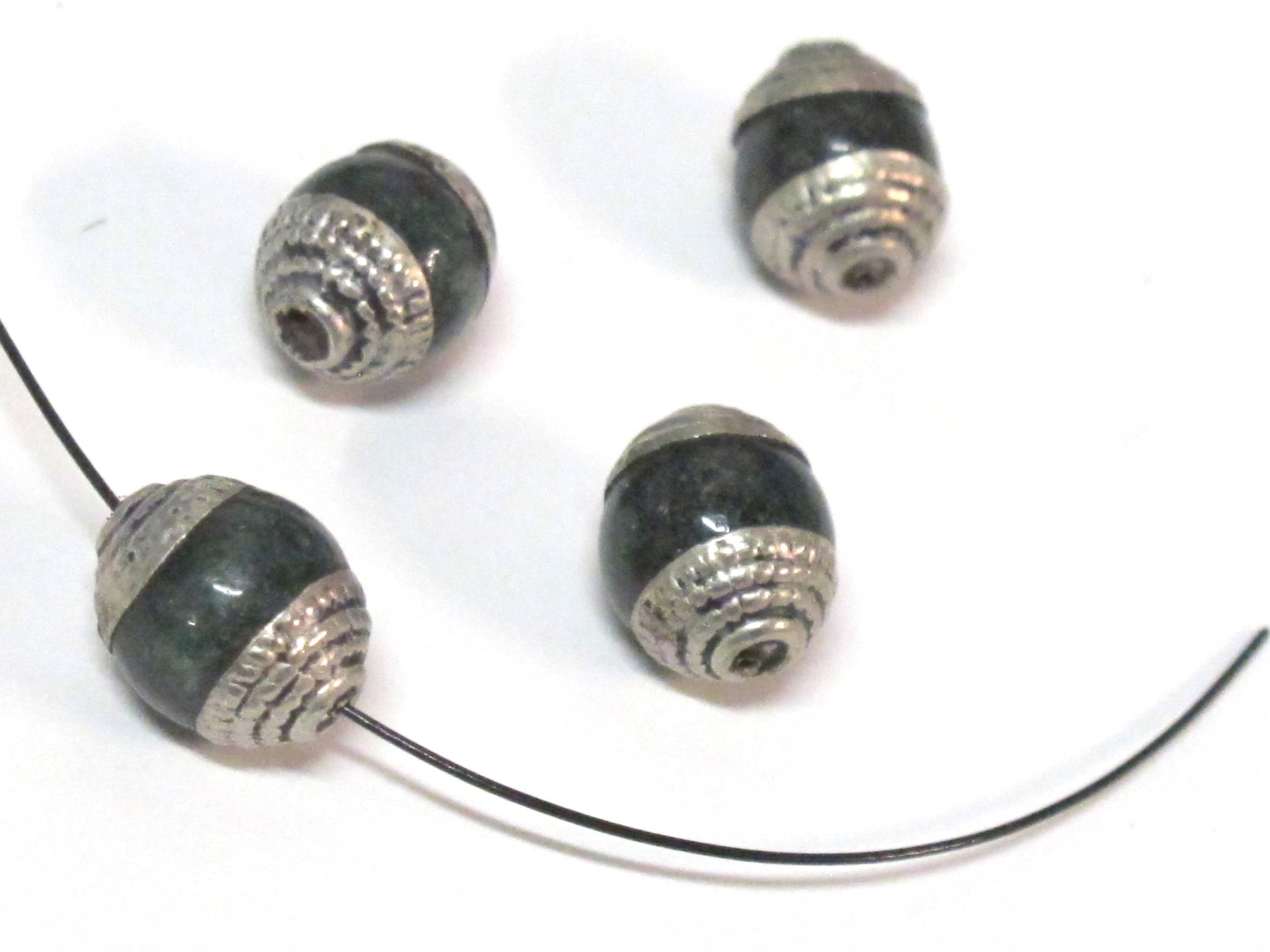 4 Beads - Tibetan silver tone capped small size green color agate beads from Nepal 8-9 mm x 9 -11 mm - BD975A