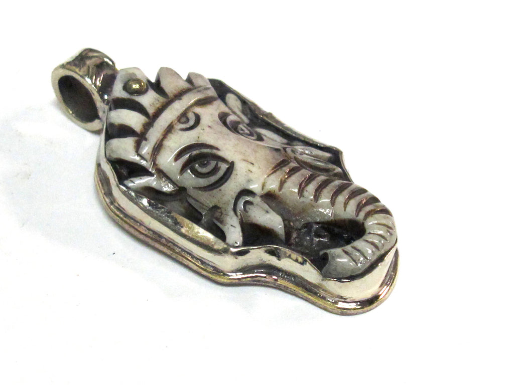 1 Pendant - Intricate carved ethnic Hindu lord Ganesha recycled cattle bone pendant with floral carving on reverse side -- PB007H