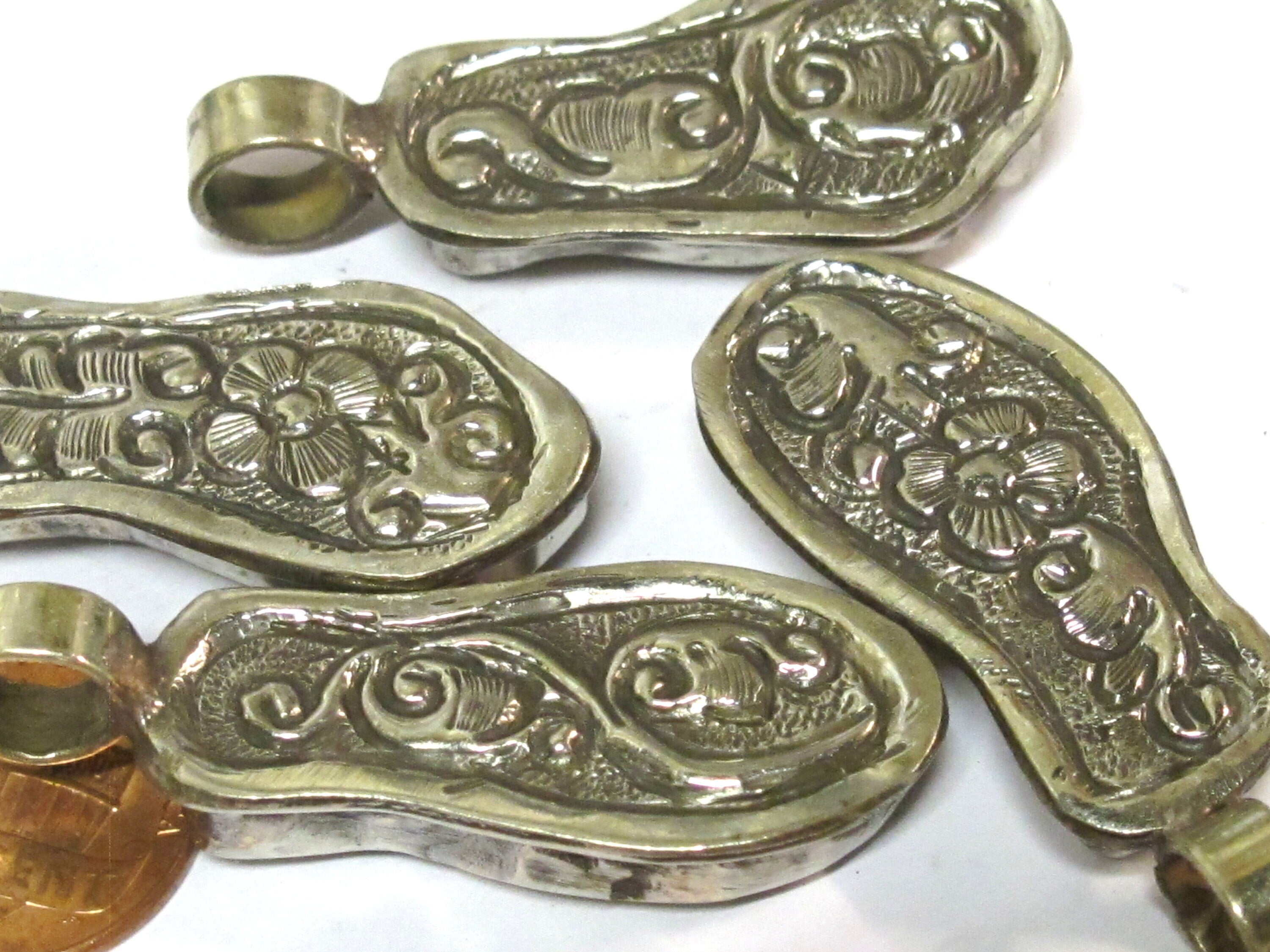 1 Pendant - Ethnic Tibetan cream color carved Buddha hand eye bone pendant Nepal - PB116