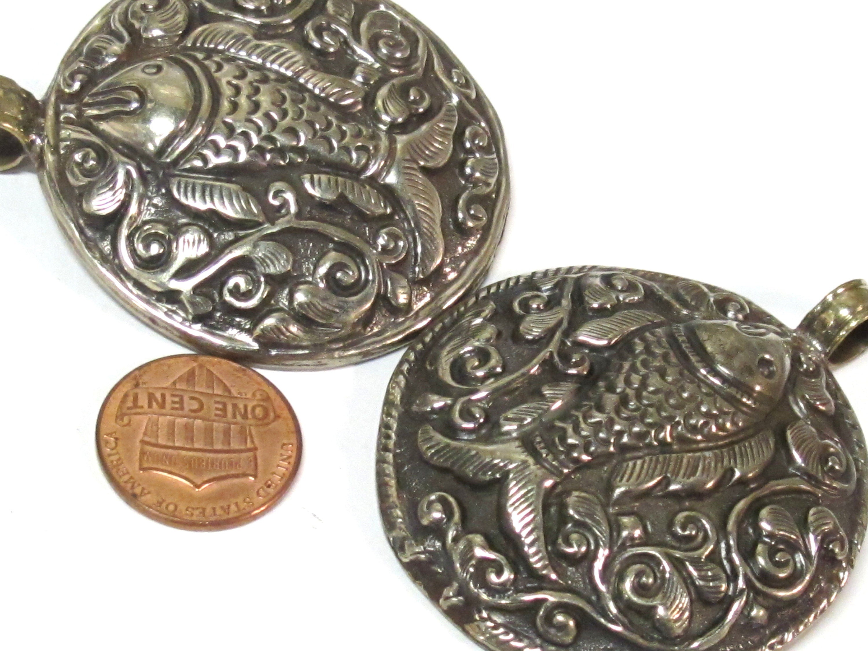 Large size Tibetan antiqued silver finish repousse Fish pendant with reverse side carving Nepal - PM351V
