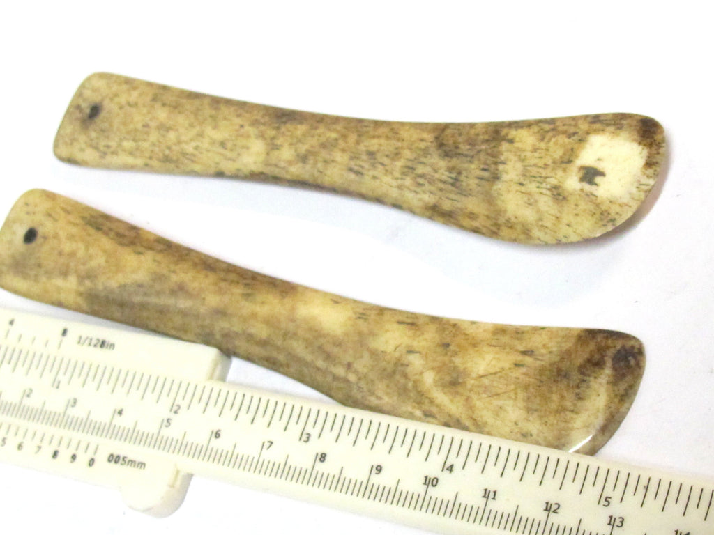 1 pendant - Long large size ethnic tribal design recycled cattle bone pendant - PB117