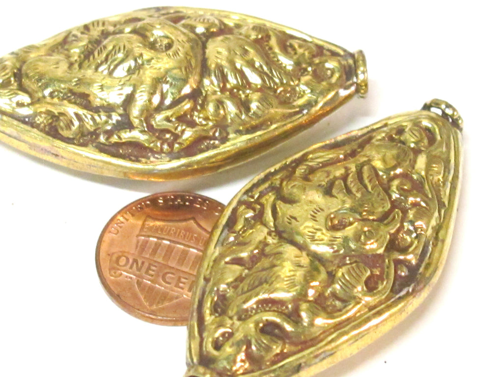 1 Bead - Dual sided large size Tibetan brass bead antiqued golden finish eagle phoenix bird carving repousse bead from Nepal - BD882B