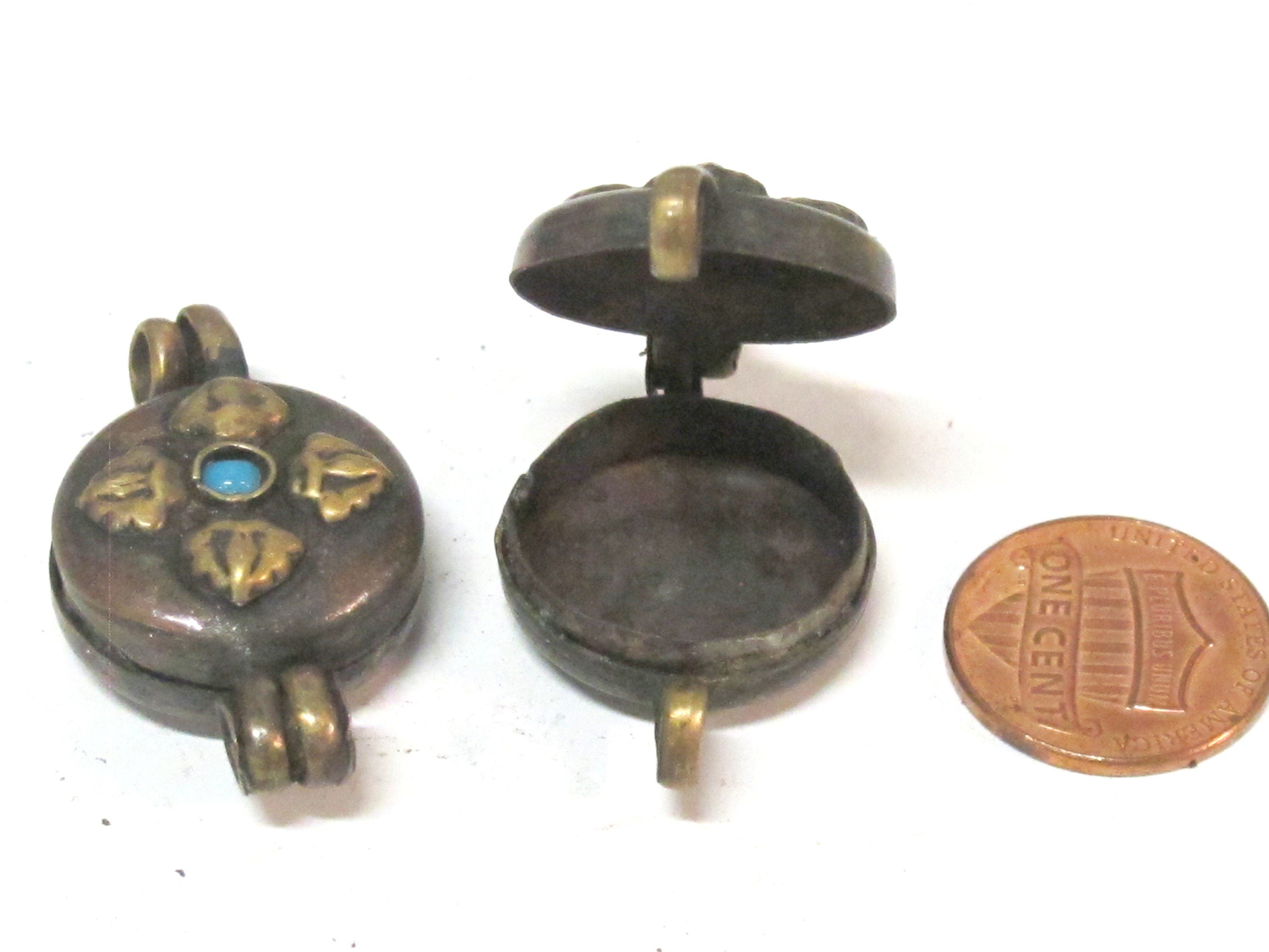 1 Pendant - Small size Tibetan Nepal double dorje prayer kalamantra box rustic finish copper pendant - PM306C