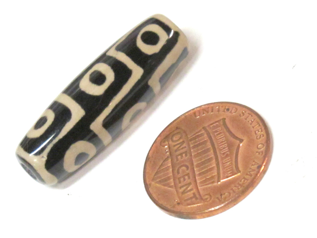 1 Bead - Long Tibetan etched agate dzi 9 eye bead 29 to 30 mm long x 10 - 11 mm thick- GM310K