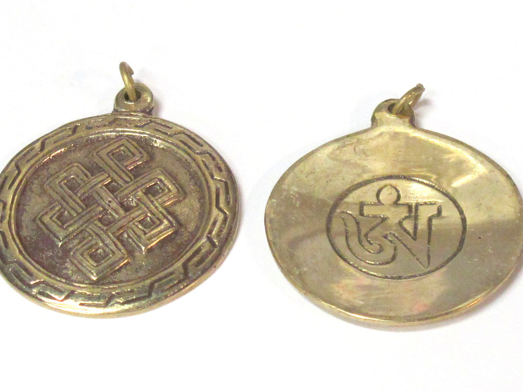 1 Pendant - Tibetan brass infinity knot endless knot symbol with reverse side om mantra pendant from Nepal - CP139