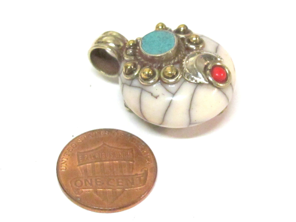 Reversible Tibetan Nepal small size white color crackle resin pendant with brass and turquoise inlay jewelry making supply - PM394B