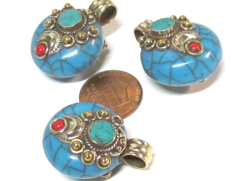 1 pendant - Reversible Tibetan Nepal small size blue color crackle resin pendant with brass and turquoise inlay- PM394C
