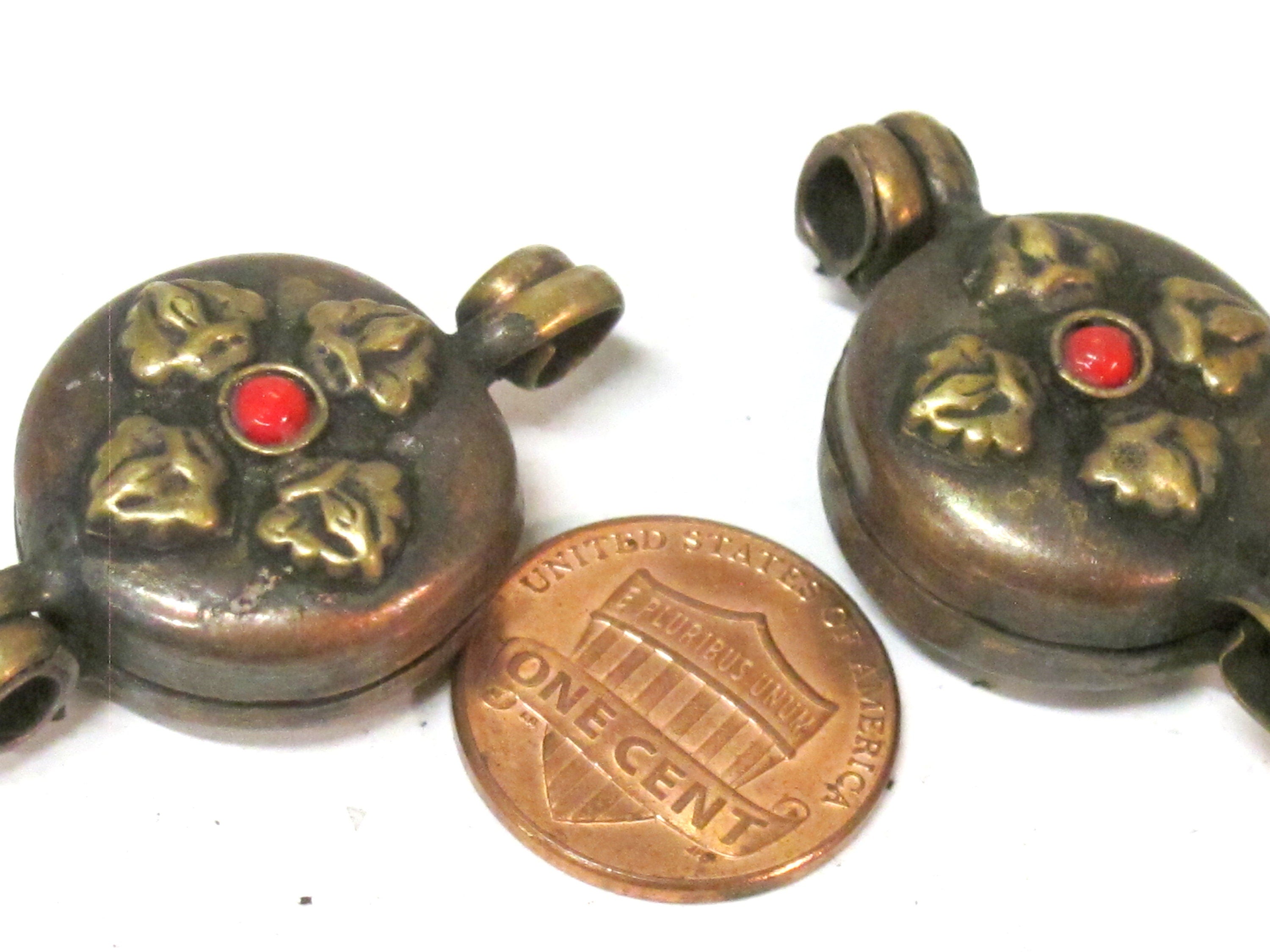 1 Pendant - Small size Tibetan Nepal double dorje prayer kalamantra box rustic finish copper pendant - PM306B