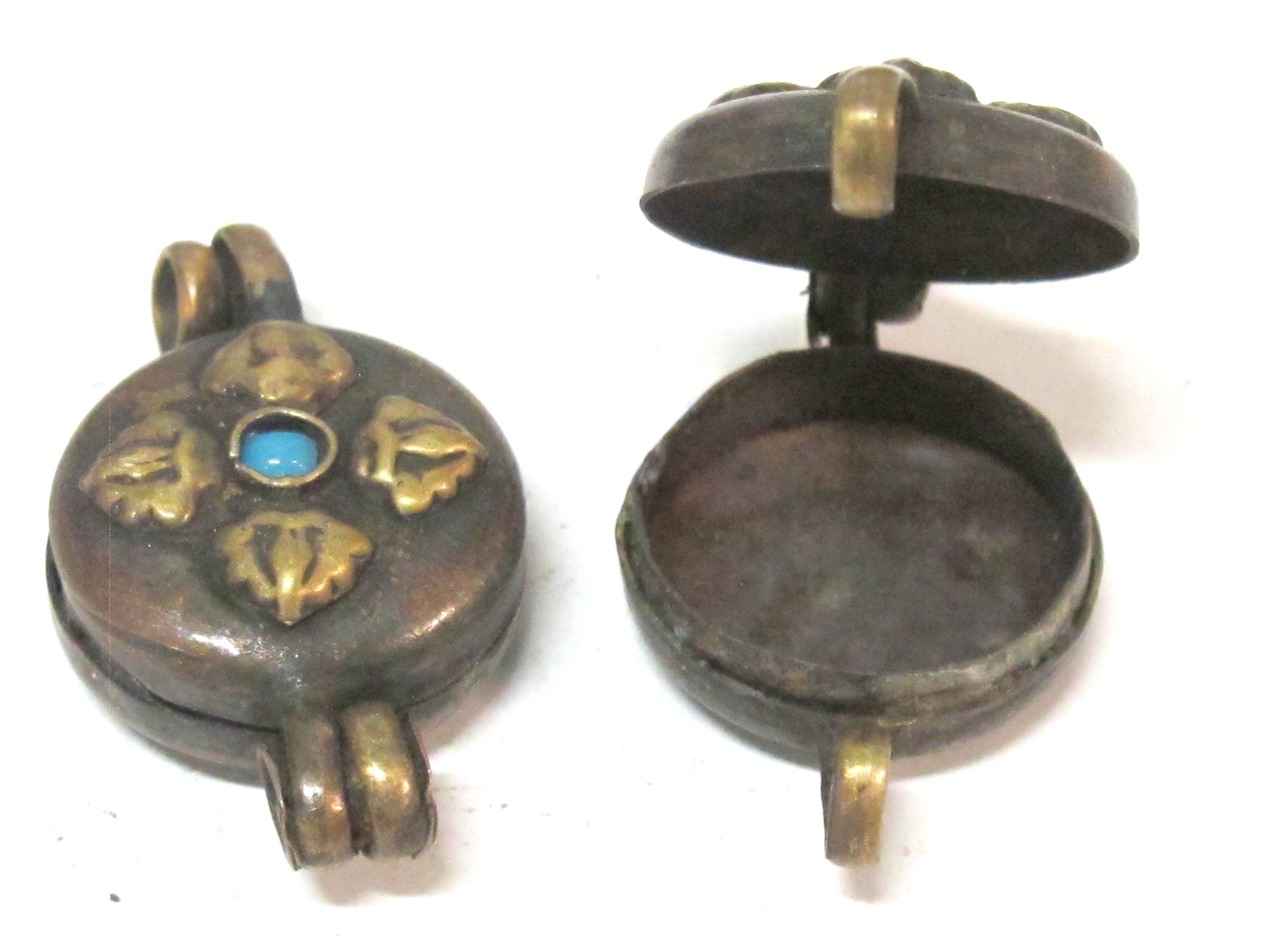 1 Pendant - Small size Tibetan Nepal double dorje prayer kalamantra box rustic finish copper pendant - PM306C