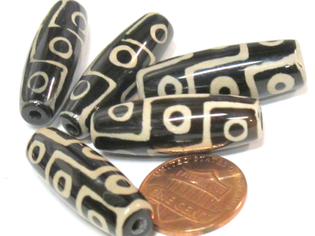 1 Bead - Long Tibetan etched agate dzi 9 eye bead 29 to 30 mm long x 10 - 11 mm thick- GM310K