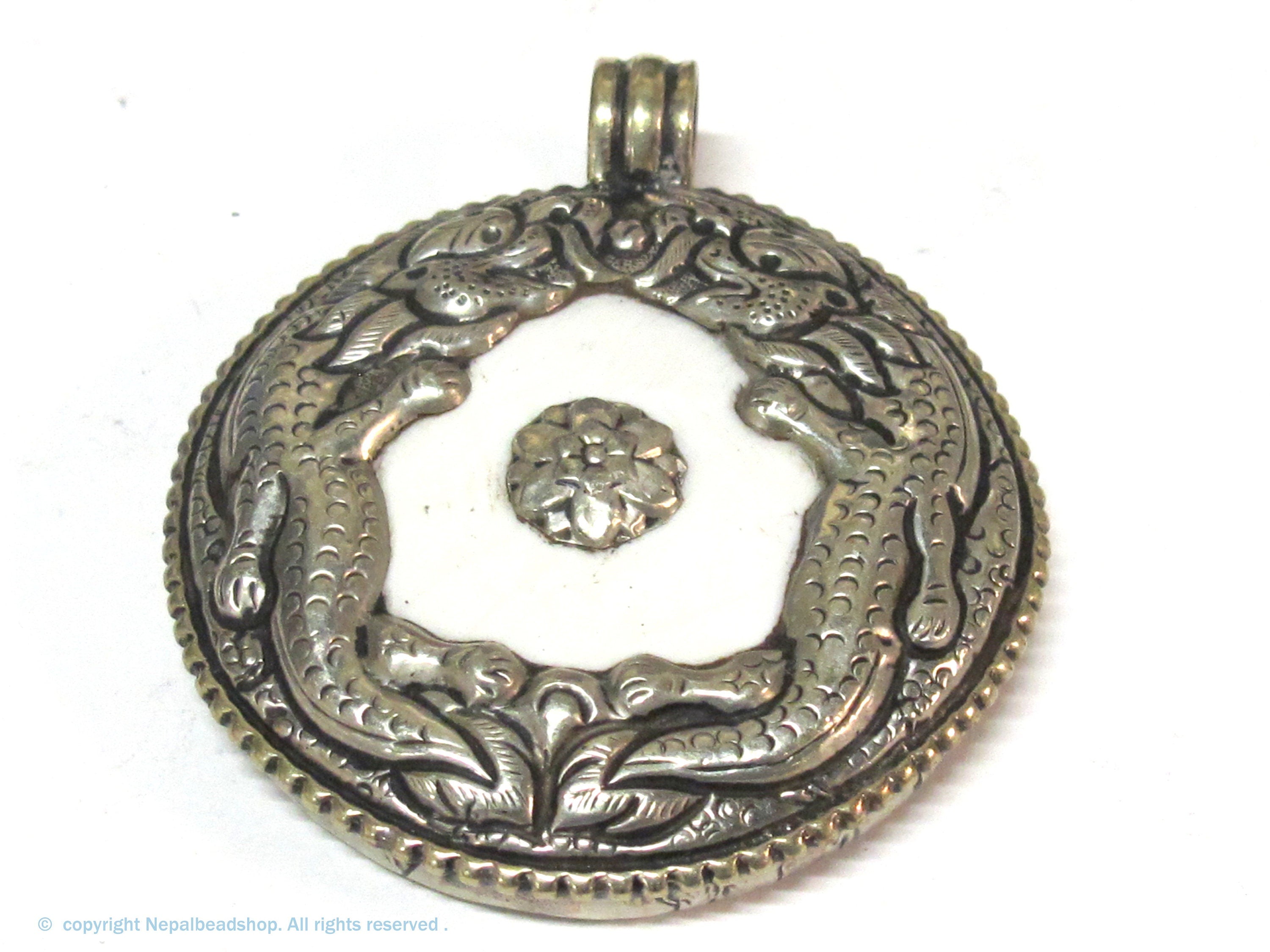 Tibetan pendants - Exotic naga conch shell Tibetan antiqued silver double Dragon Tibetan pendant Nepal - PM246K
