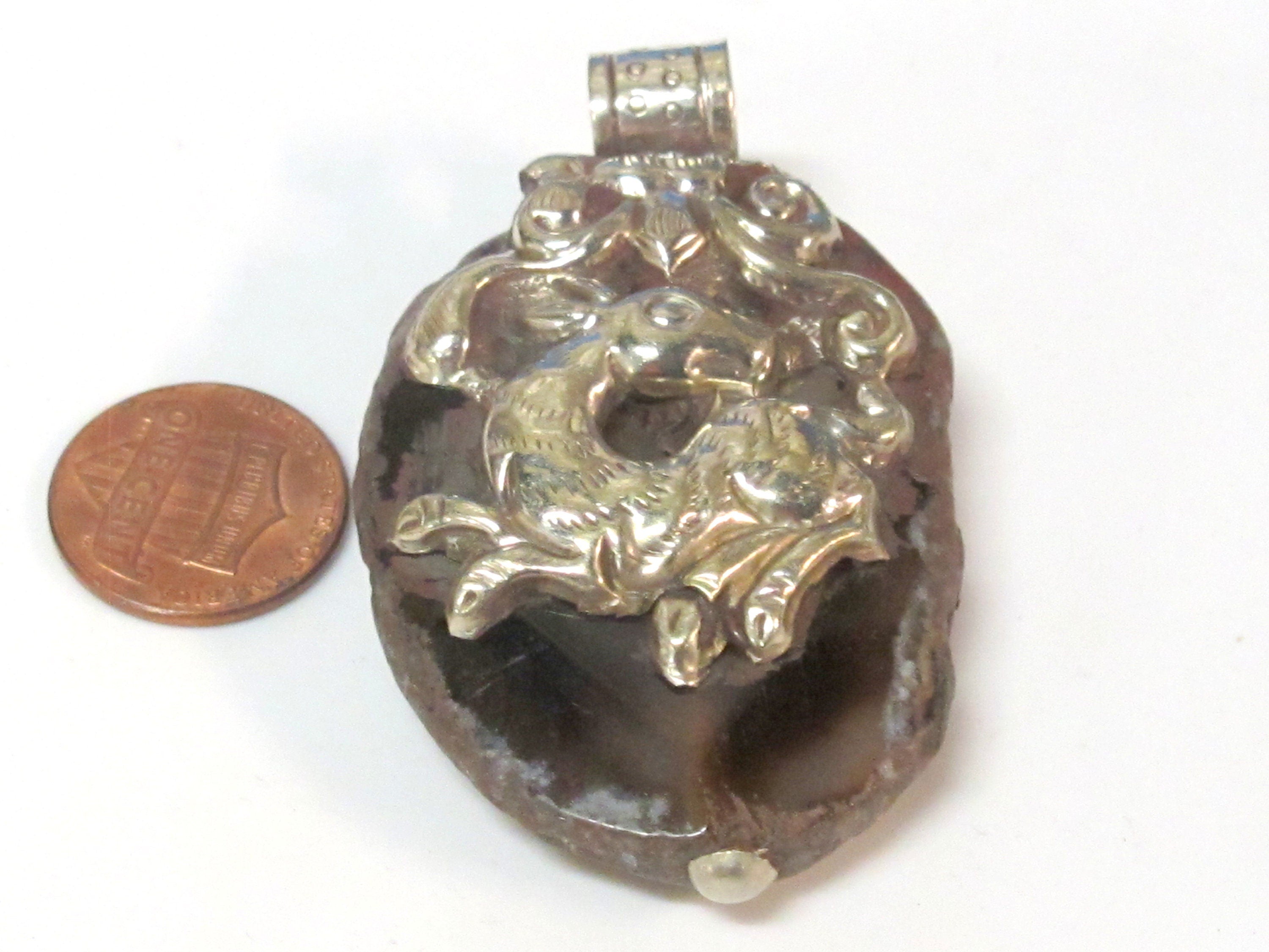 Beautiful Tibetan earthy agate gemstone pendant with deer butterfly reversible design - PM206D