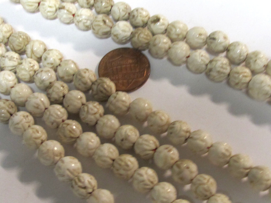 1 strand - Small Ethnic Tibetan Nepal natural conch shell beads carved cut lotus floral shape mala making beads supply -- STR004B