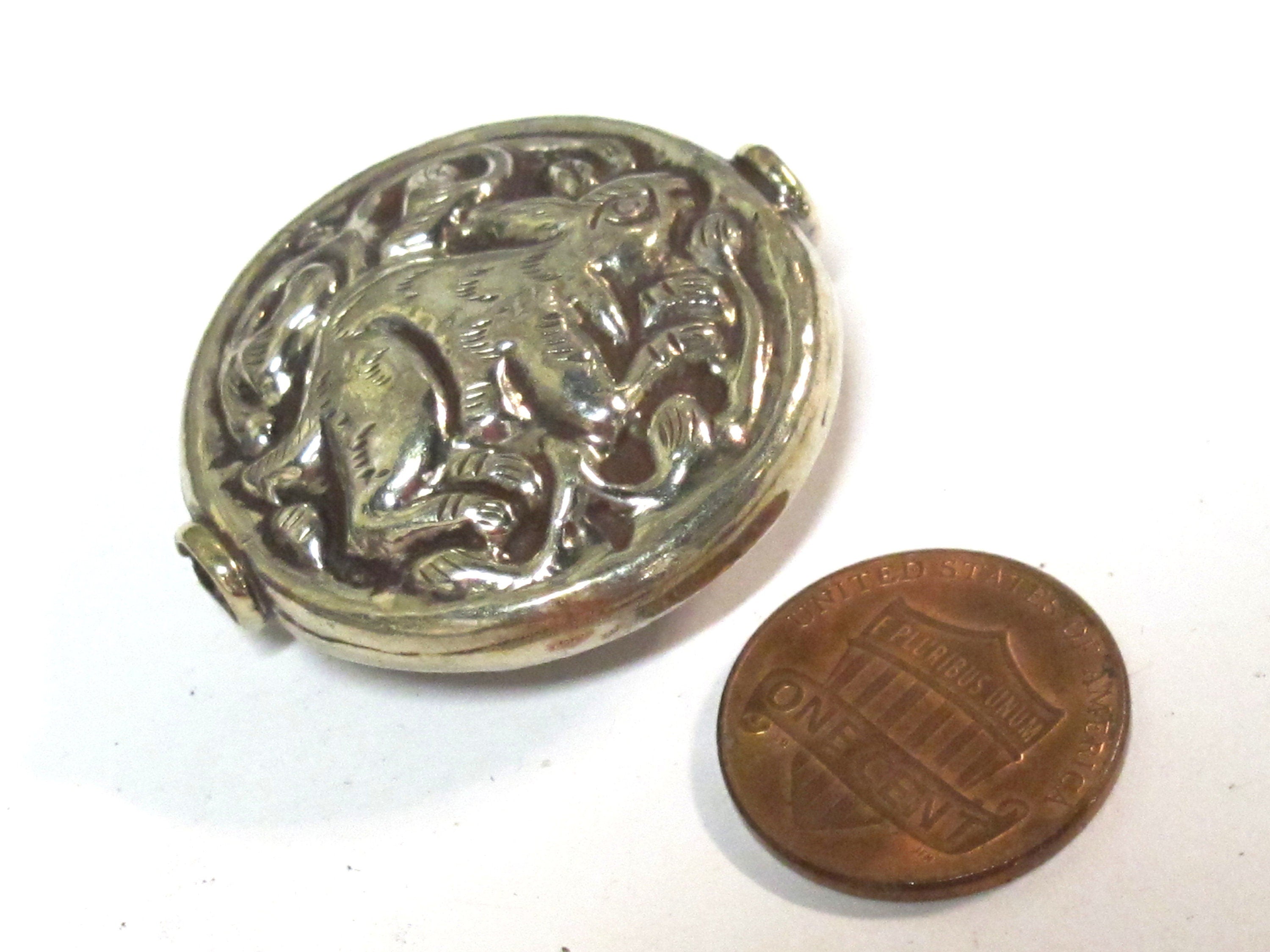 1 Bead - Large size Tibetan antiqued silver color finish repousse rabbit design focal bead - BD424B