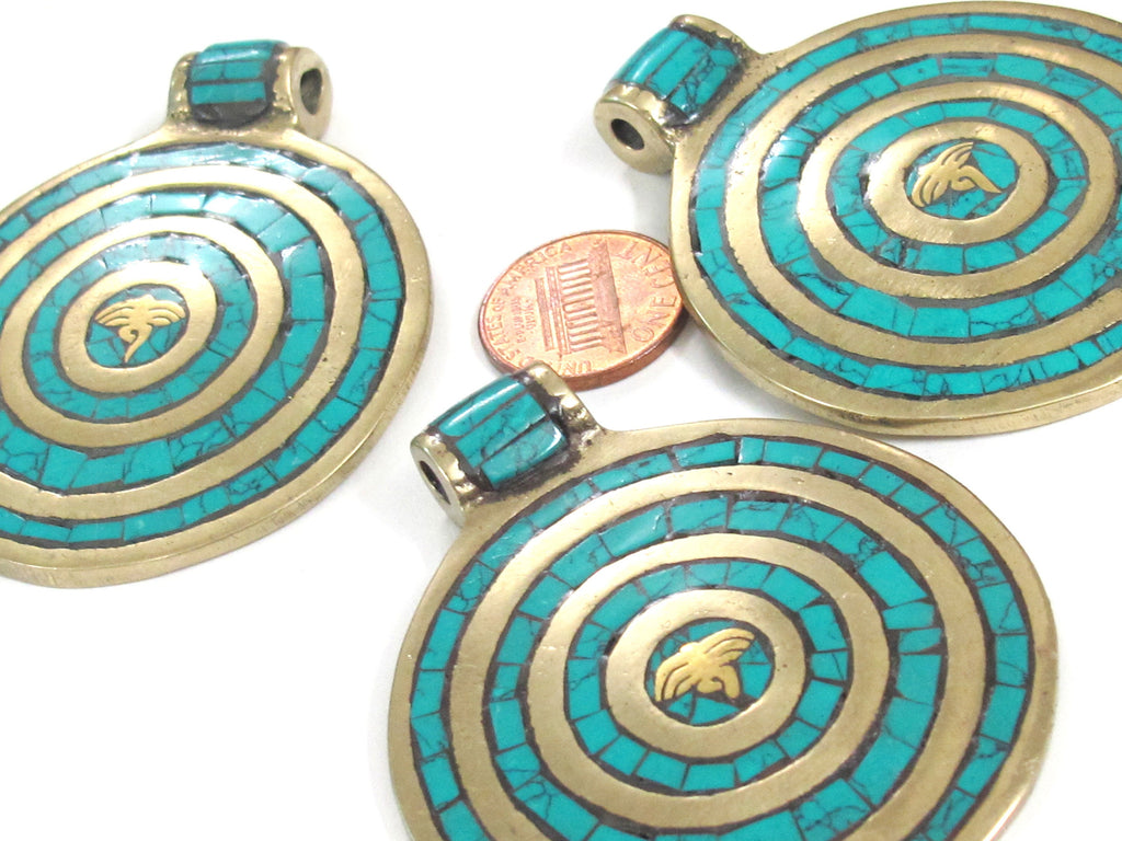 1 Pendant - Large Tibetan brass pendant Buddha eye concentric circles design with turquoise inlay - PM274B