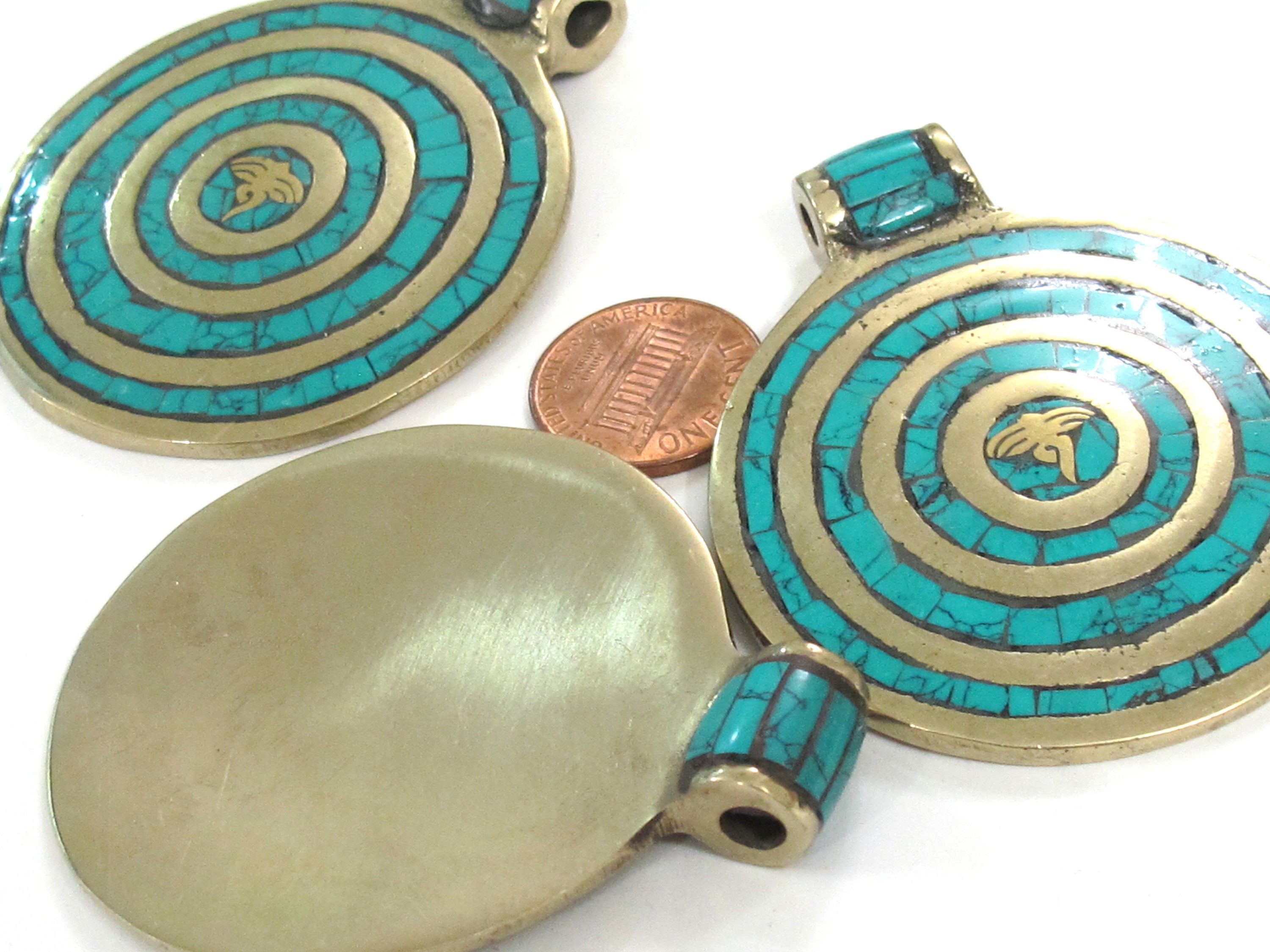 1 Pendant - Large Tibetan brass pendant Buddha eye concentric circles design with turquoise inlay - PM274B