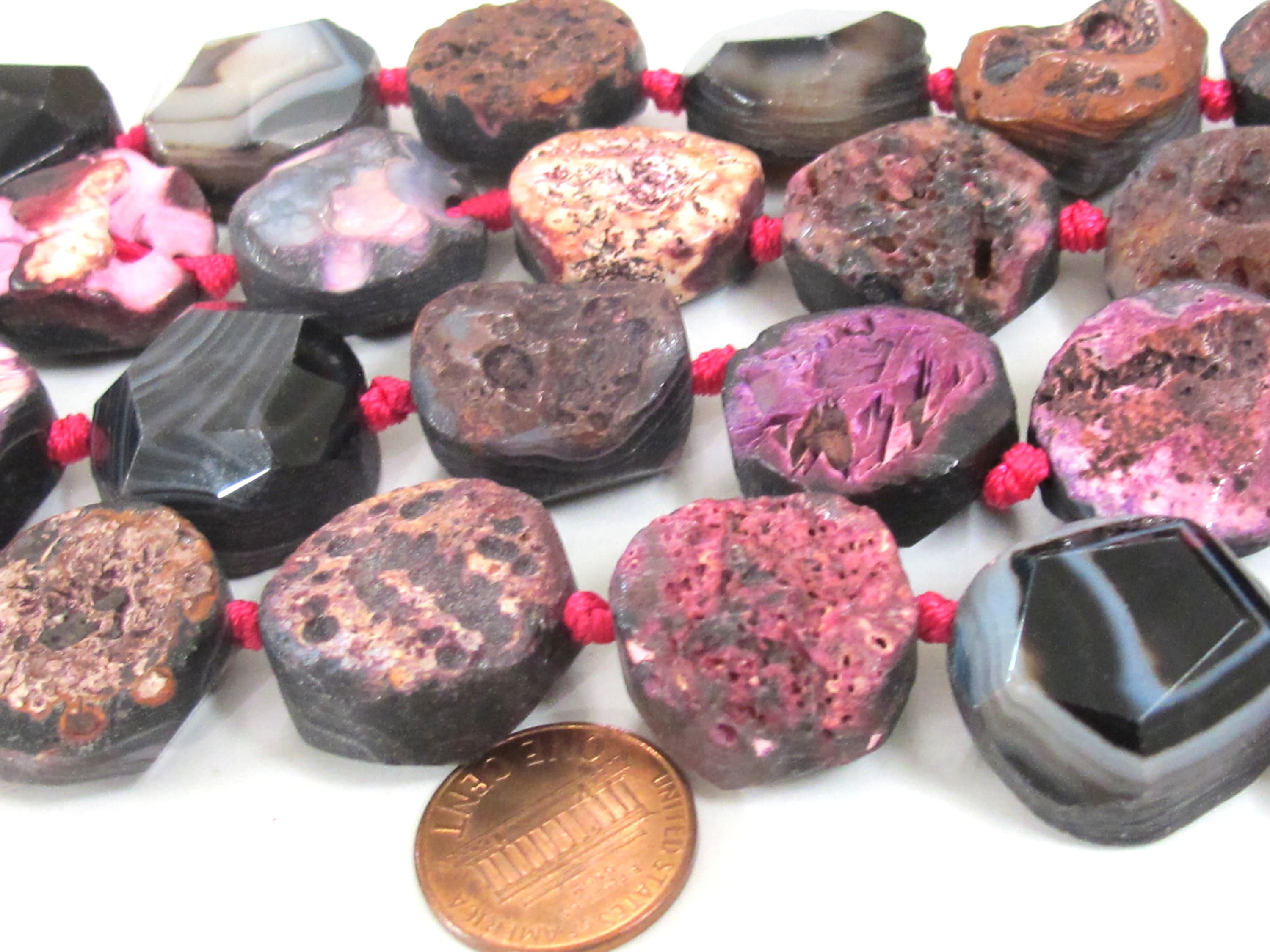 4 Beads - Pink color reversible rough agate coin slab beads and facet cut smooth on reverse side - GM289M