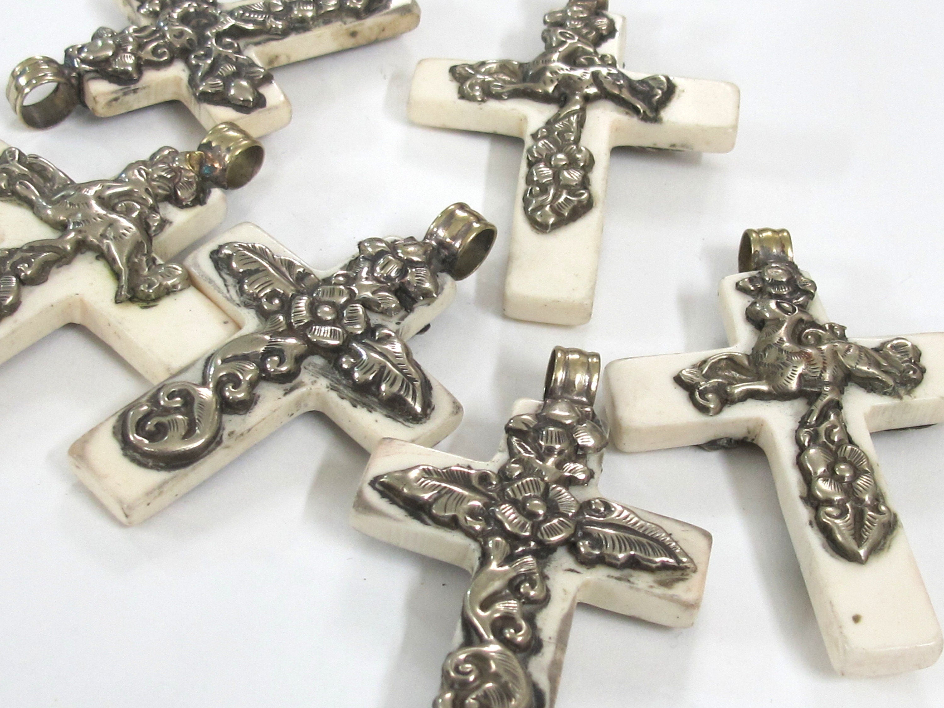1 Pendant- Nepal Tibetan Cross Pendant, silver color Mix Floral Animal Design, Cream Resin Pendant, Nepalese Cross Charm PM514R