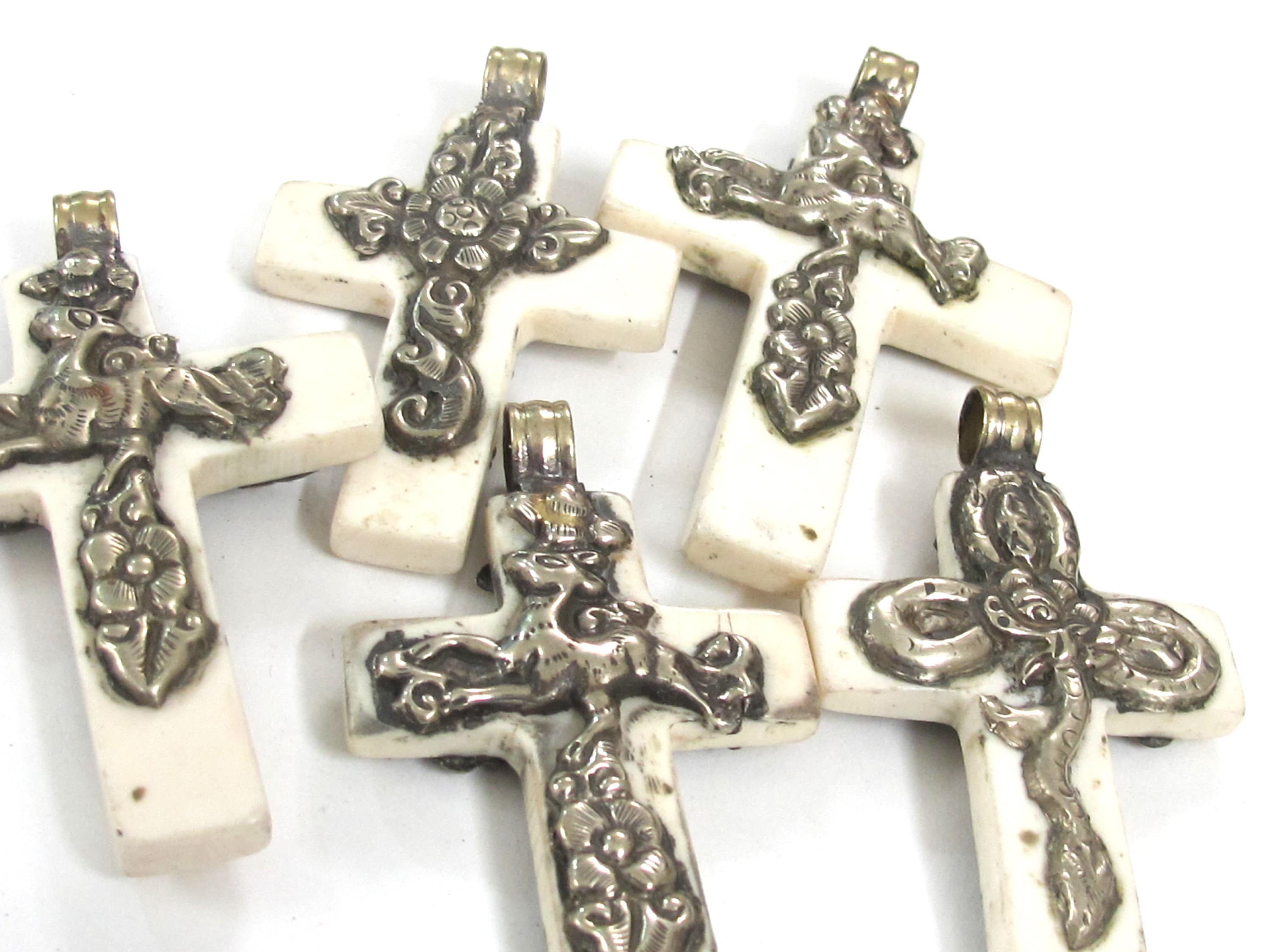 1 Pendant- Nepal Tibetan Cross Pendant, silver color Mix Floral Animal Design, Cream Resin Pendant, Nepalese Cross Charm PM514R