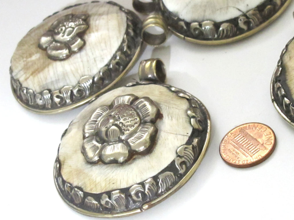 1 pendant - Large Ethnic Tibetan Nepal antiqued silver finish naga conch shell pendant with flower design - PM547E