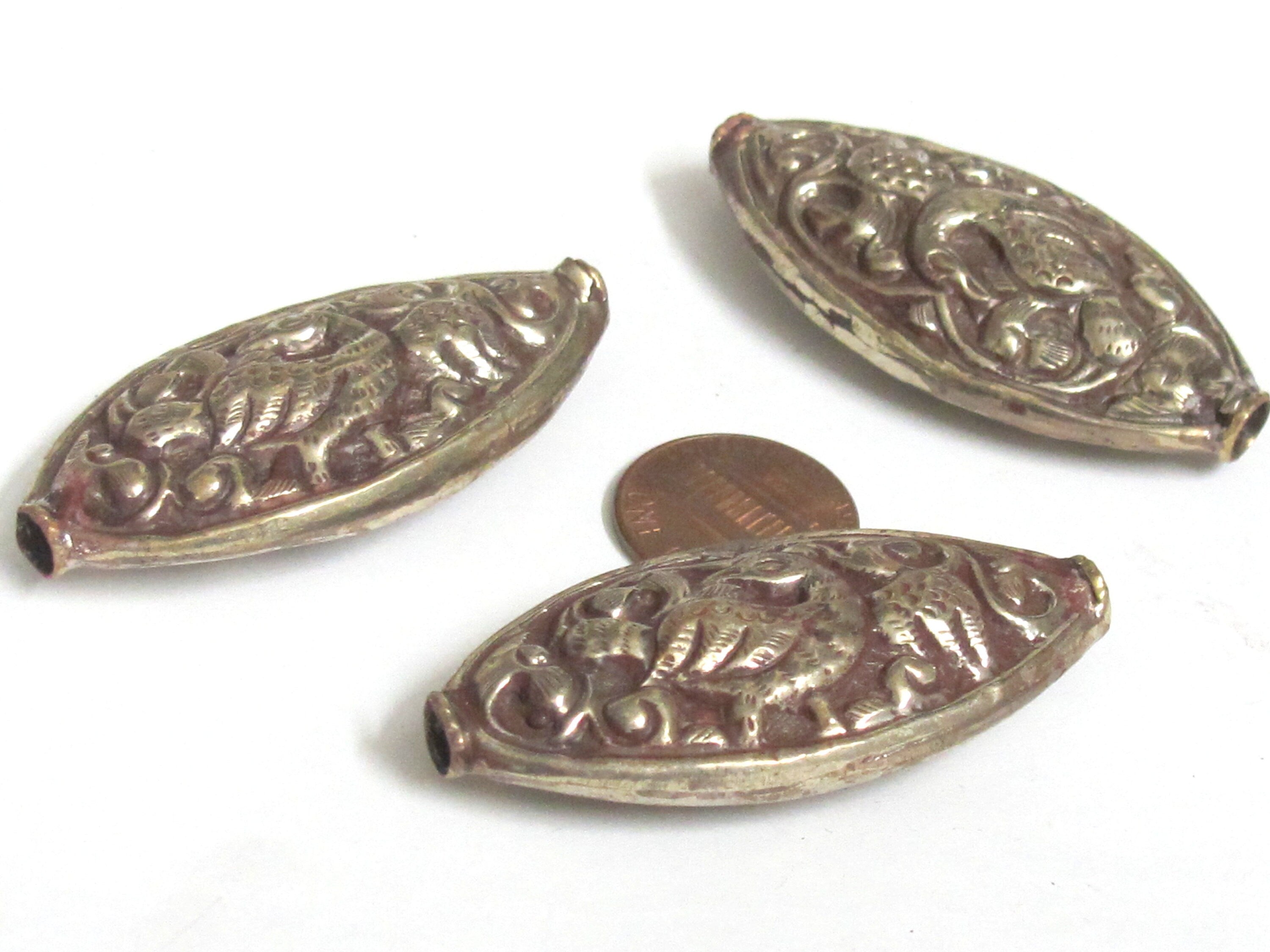 1 Bead - Dual sided large size Tibetan antiqued silver finish eagle phoenix bird carving repousse bead from Nepal - BD248K