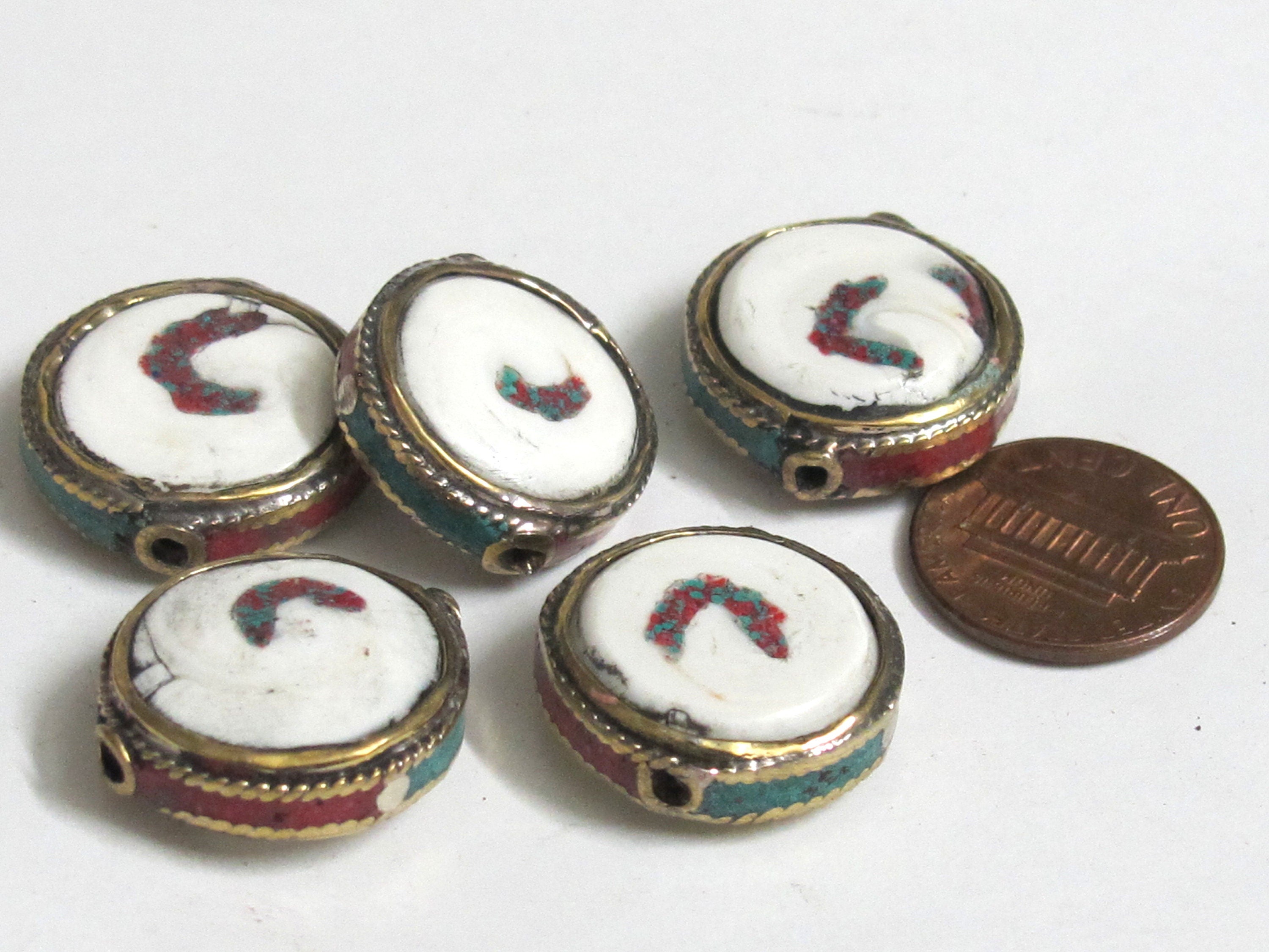 1 Bead - Round disc shape Tibetan brass encased tribal naga conch shell focal bead with turquoise inlay - CH075
