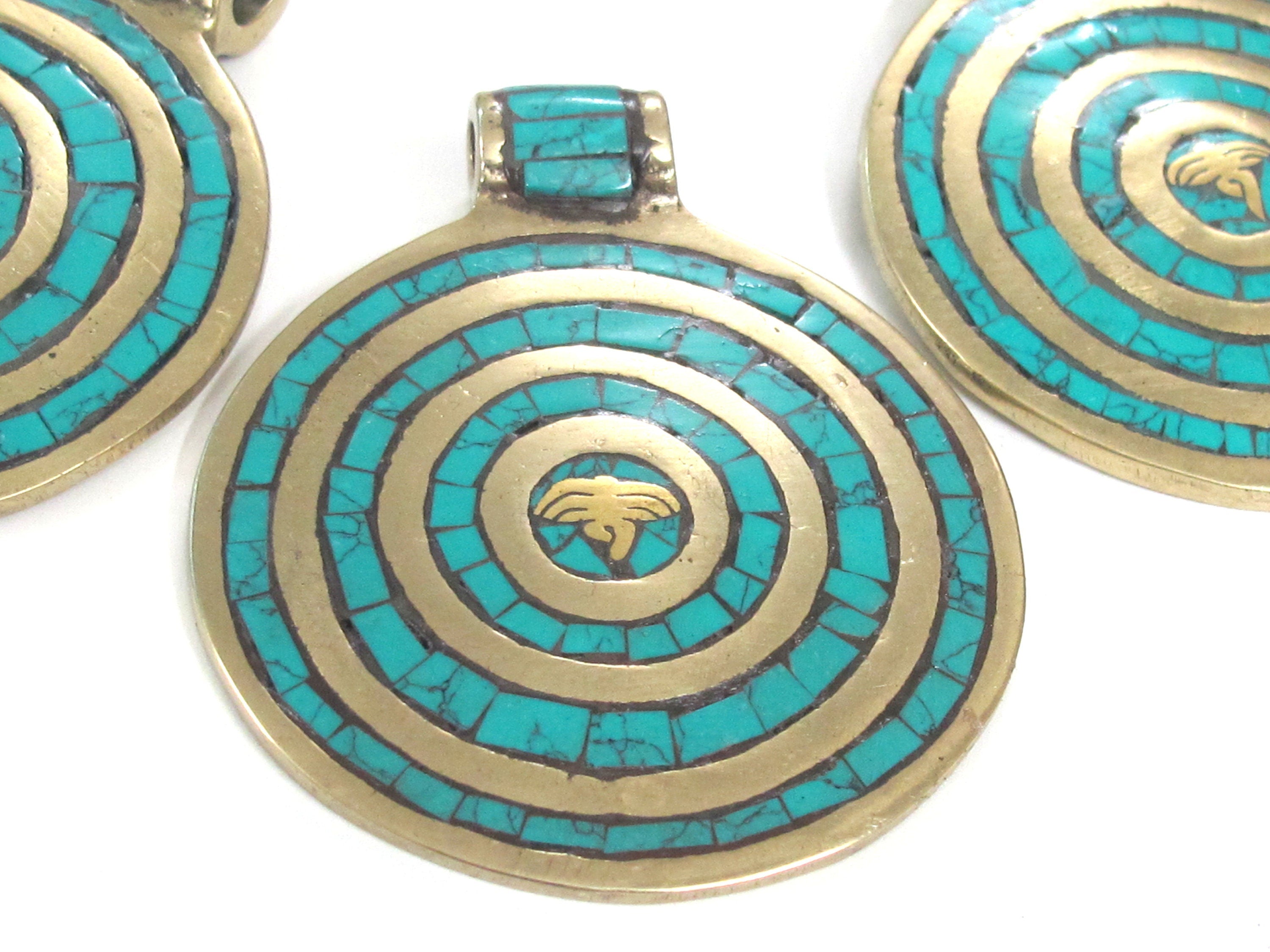 1 Pendant - Large Tibetan brass pendant Buddha eye concentric circles design with turquoise inlay - PM274B