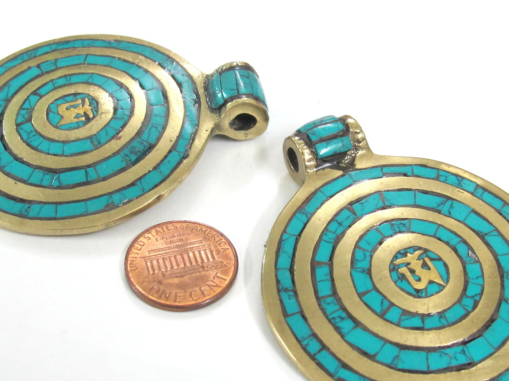 Large Round shape Tibetan Om spiral circles brass pendant with turquoise inlay - PM273A