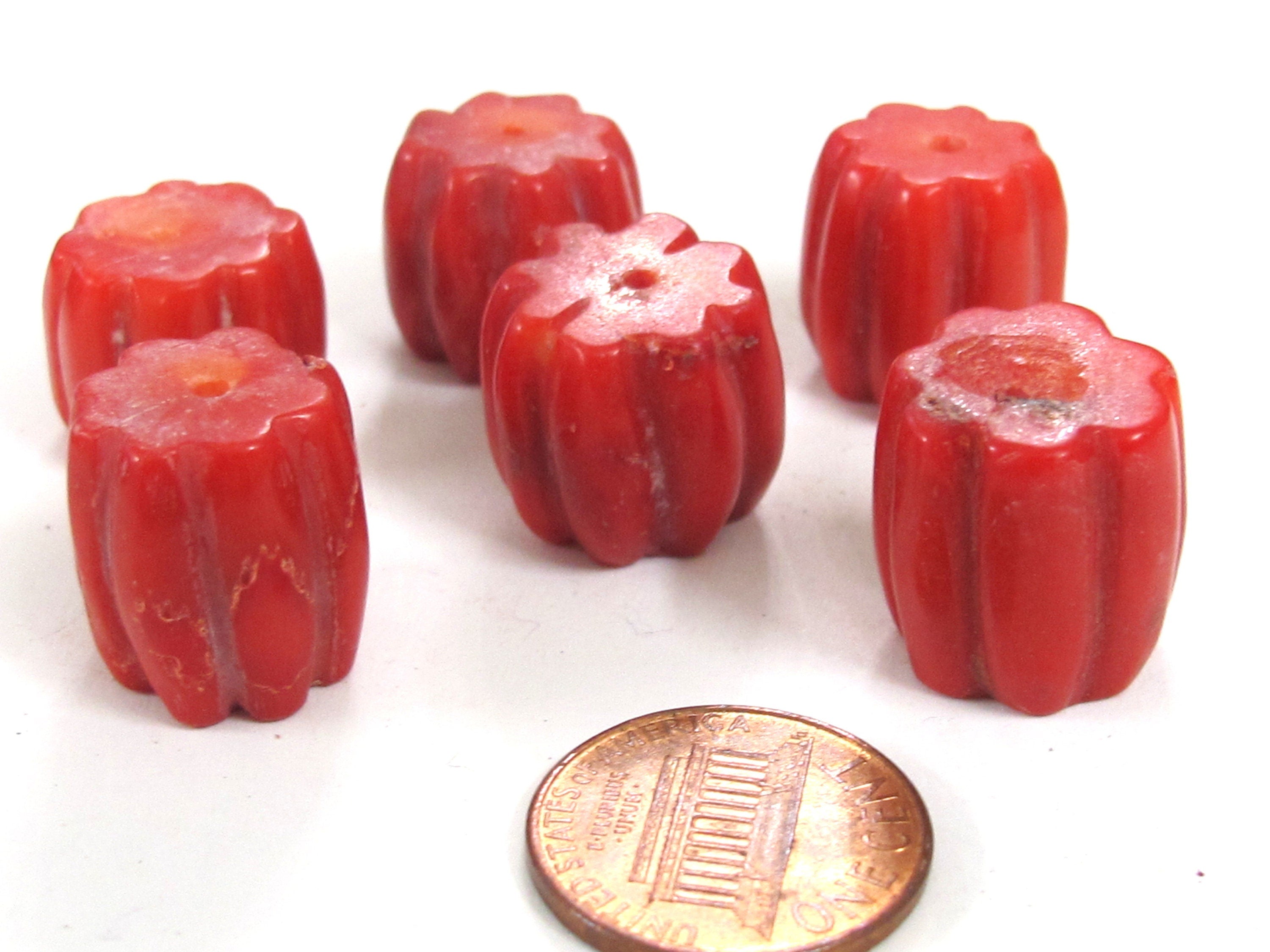 8 Beads - Red color bamboo coral carved drum shape beads - GM032T