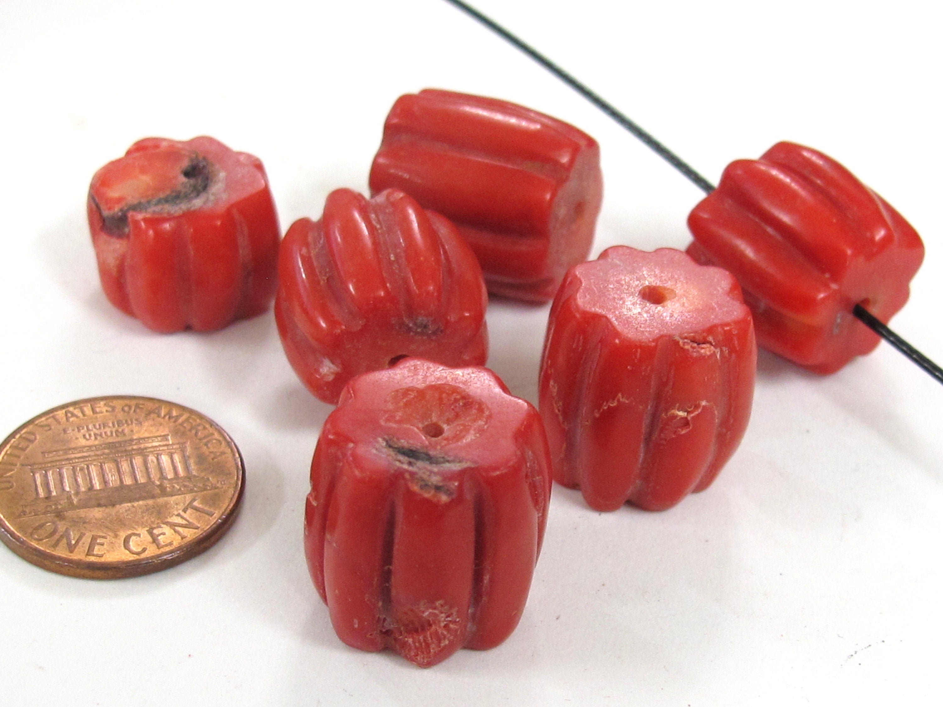 8 Beads - Red color bamboo coral carved drum shape beads - GM032T