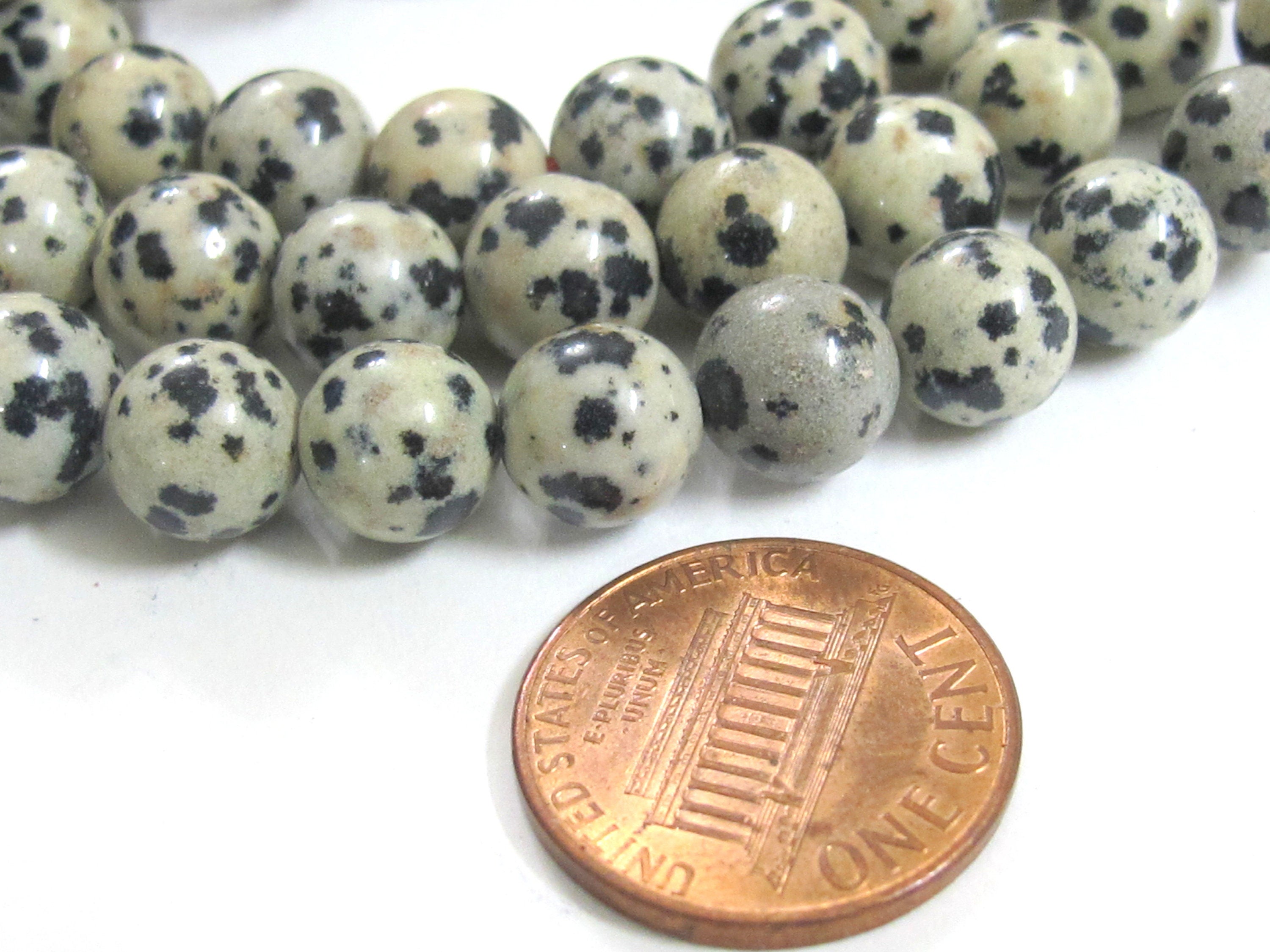 10 Beads - 8 mm round shape Dalmatian Jasper gemstone beads - GB008M