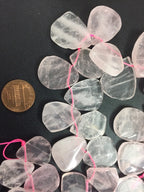 4 beads set - Pink quartz triangular shape gemstone beads - GM326K